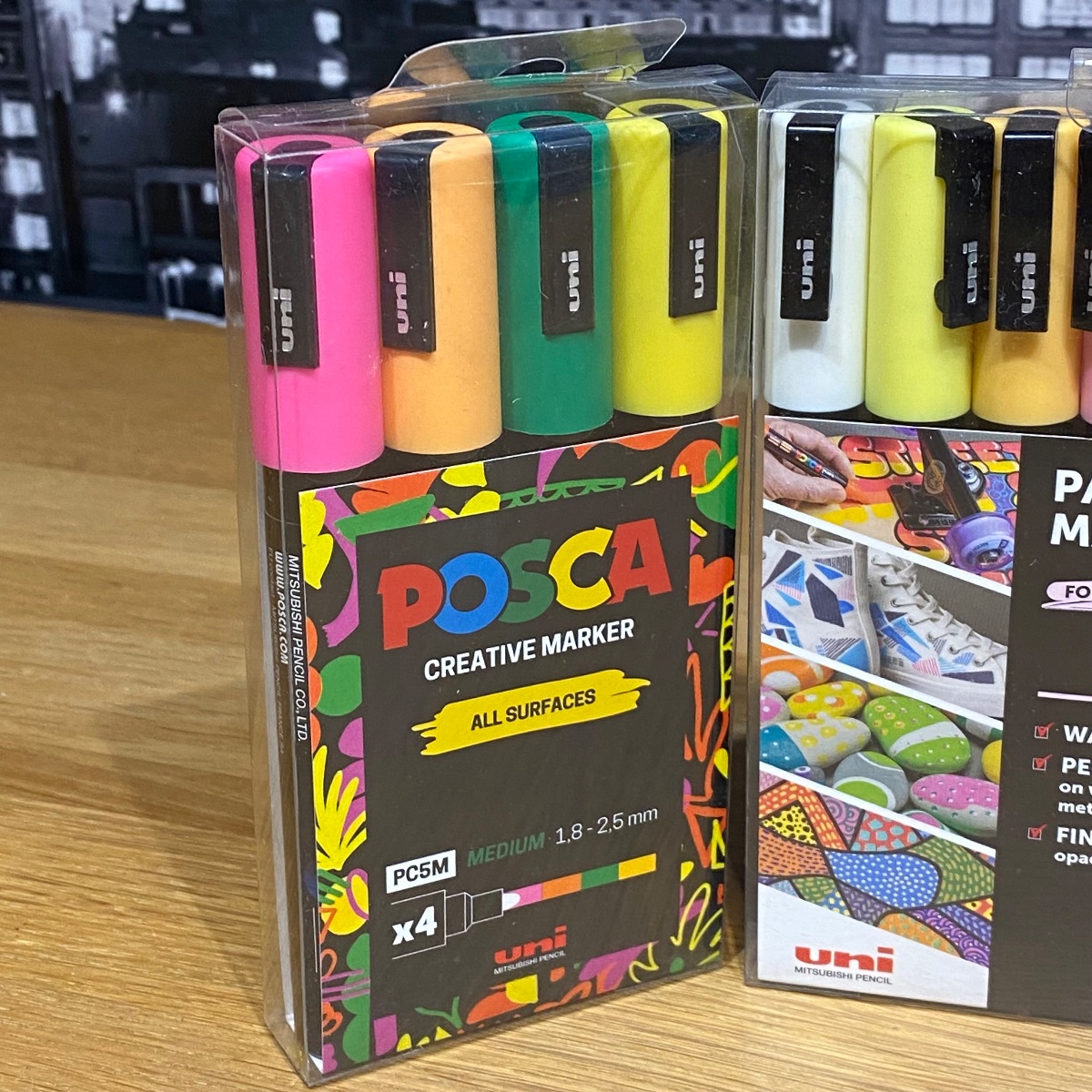 2 x Uni Posca Paint Markers Pens Pastel and Vibrant Tones Colours (12 Marker) 238212174 5012788014624