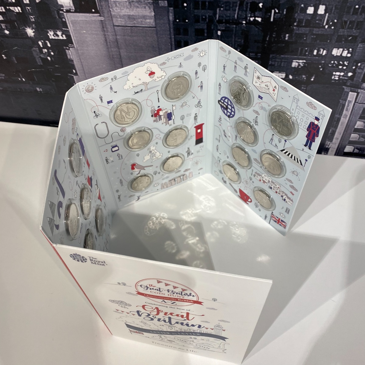 2018 10p Full Set 26 Coins + Collector Album included Uncirculated Coin 2018  (Brand New)