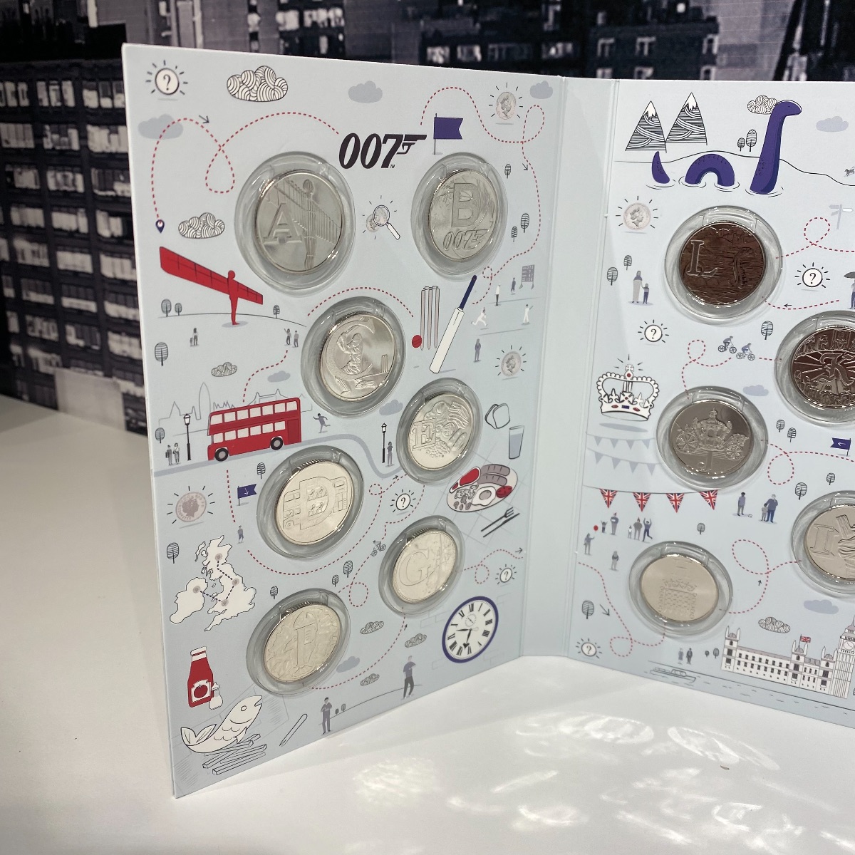 2018 10p Full Set 26 Coins + Collector Album included Uncirculated Coin 2018  (Brand New)