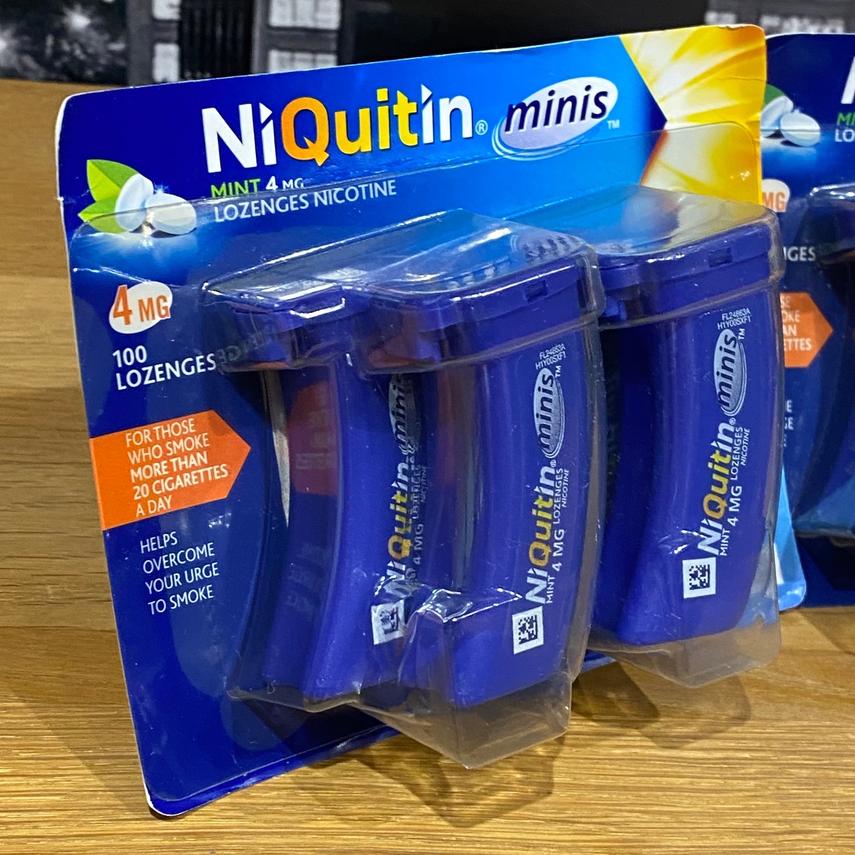2x NiQuitin Minis Mint 4mg Nicotine 100 Lozenges Smoking Craving Relief Minis Mint 4mg
