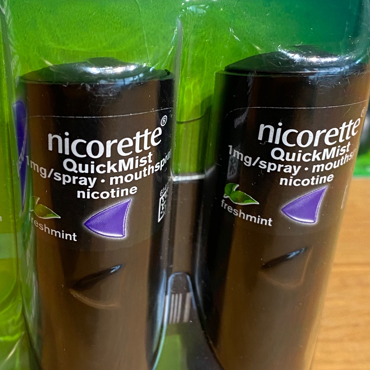 6 x Nicorette Quickmist Mouthspray Freshmint Nicotine Pack of 12 x 150 Sprays FRESHMINT (Brand New) 6 x Nicorette Quickmist Mouthspray Freshmint Nicotine Pack of 12 x 150 Sprays FRESHMINT (Brand New)
