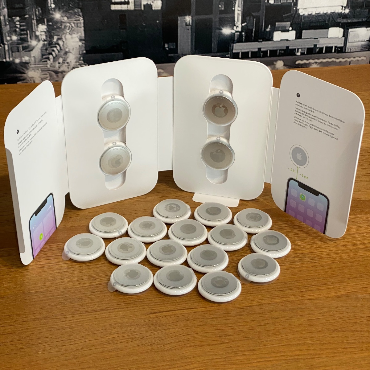 Apple AirTag Wireless Bluetooth Tracker 100% Original MX532ZMA 190199320246 (Brand New)