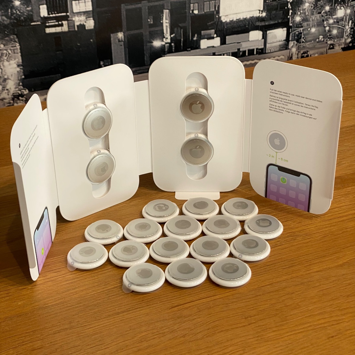 Apple AirTag Wireless Bluetooth Tracker 100% Original MX532ZMA 190199320246 (Brand New)