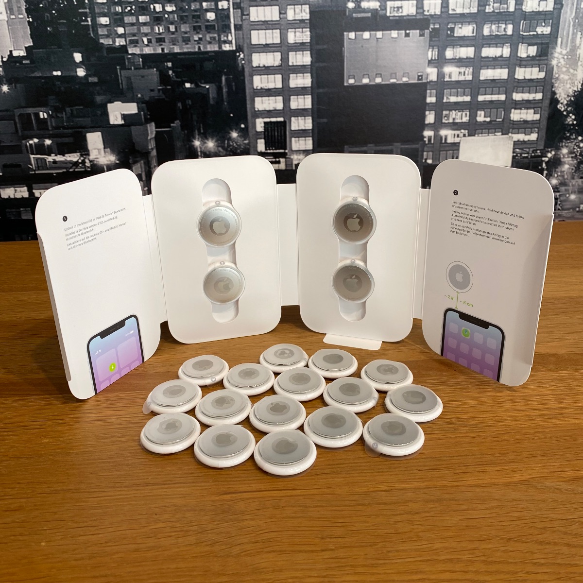 Apple AirTag Wireless Bluetooth Tracker 100% Original MX532ZMA 190199320246 (Brand New)