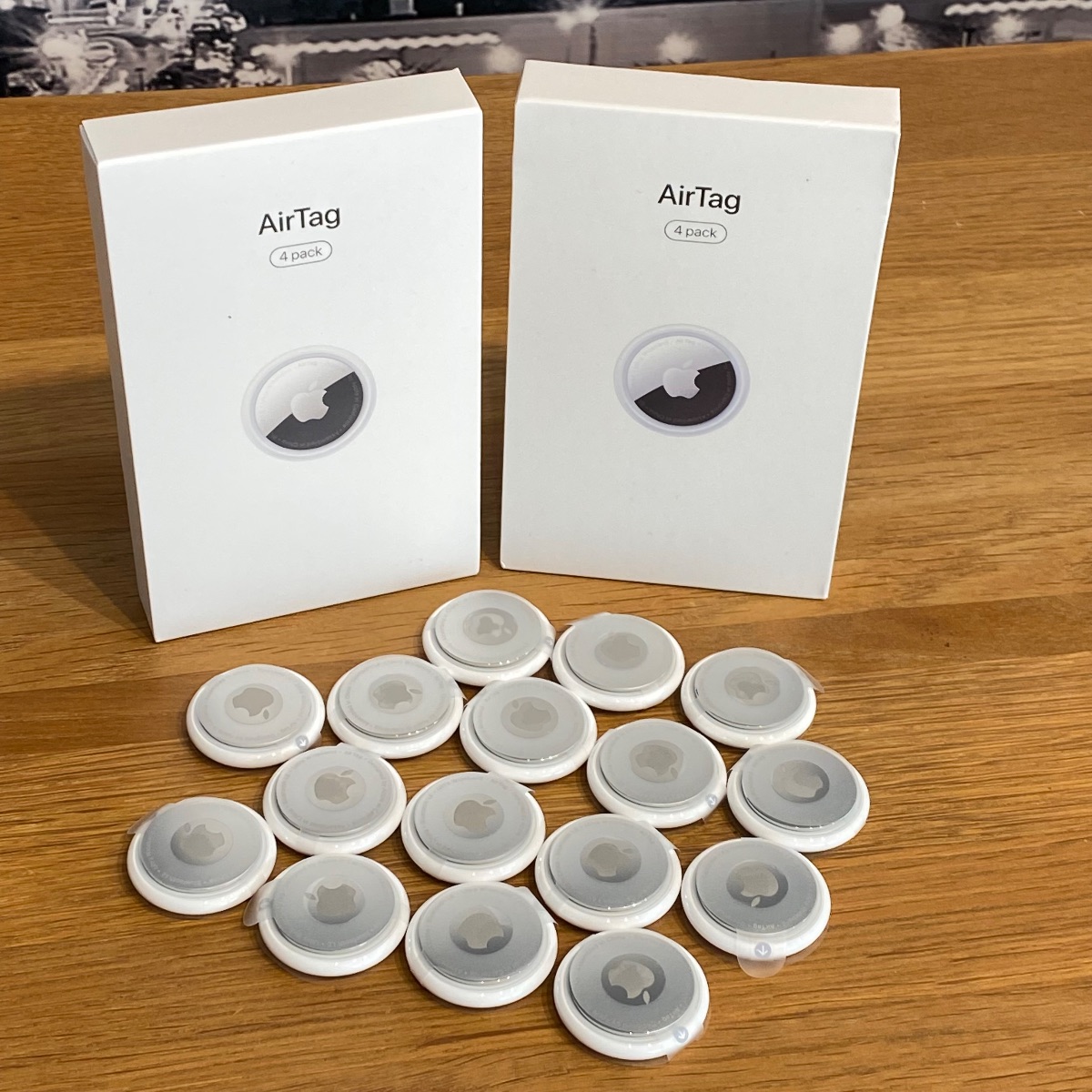 Apple AirTag Wireless Bluetooth Tracker 100% Original MX532ZMA 190199320246 (Brand New)