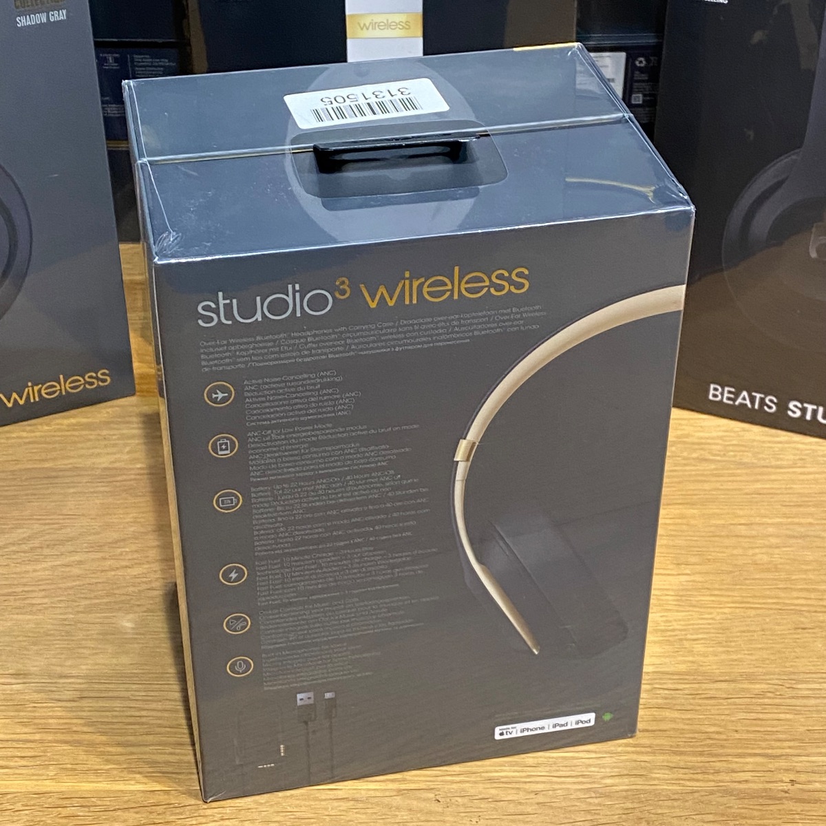 Apple Beats Studio3 Wireless Noise Cancelling Over Ear Headphones Sealed Genuine MXJA2ZMA 0190199462830 (Brand New)