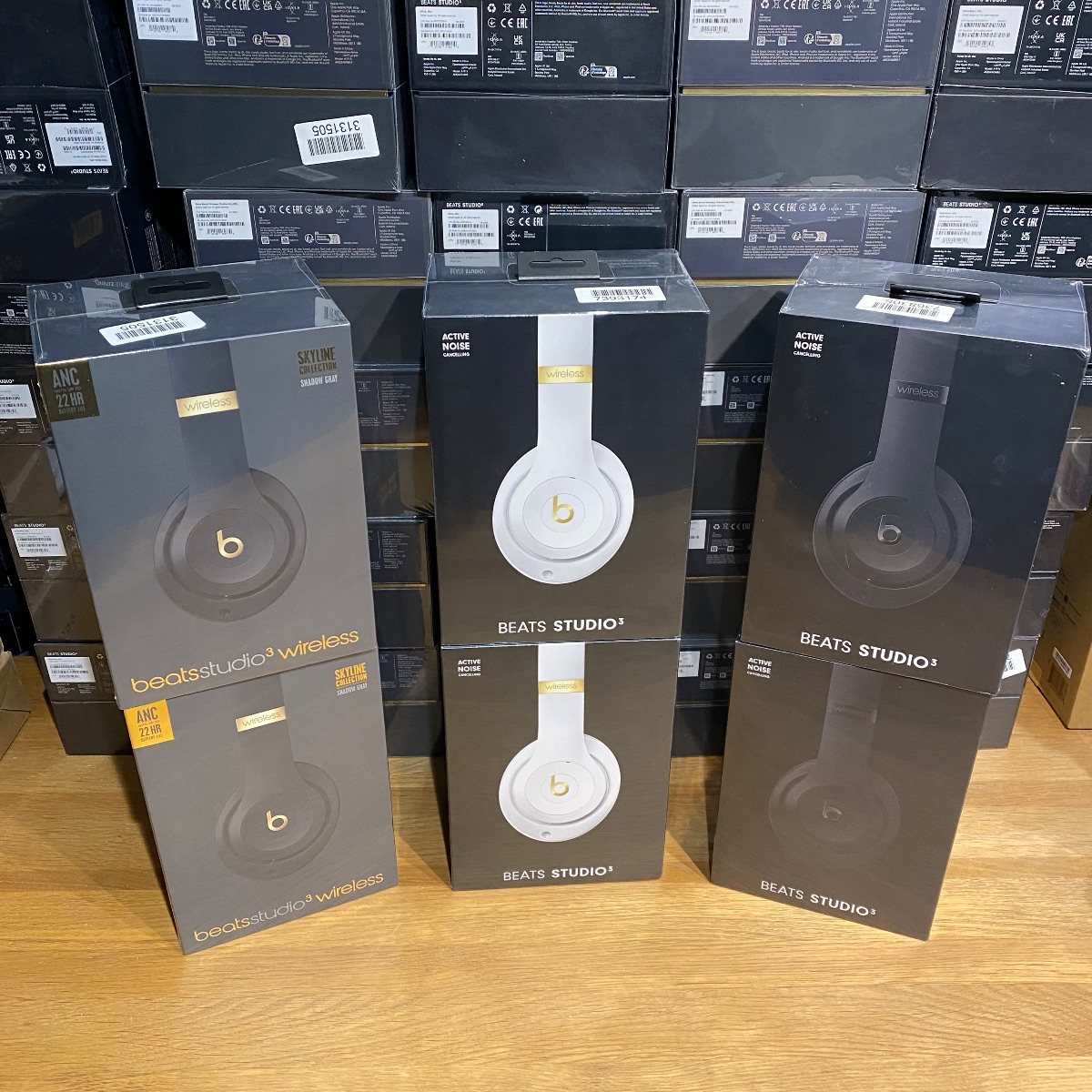 Apple Beats Studio3 Wireless Noise Cancelling Over Ear Headphones Sealed Genuine MXJA2ZMA 0190199462830 (Brand New)
