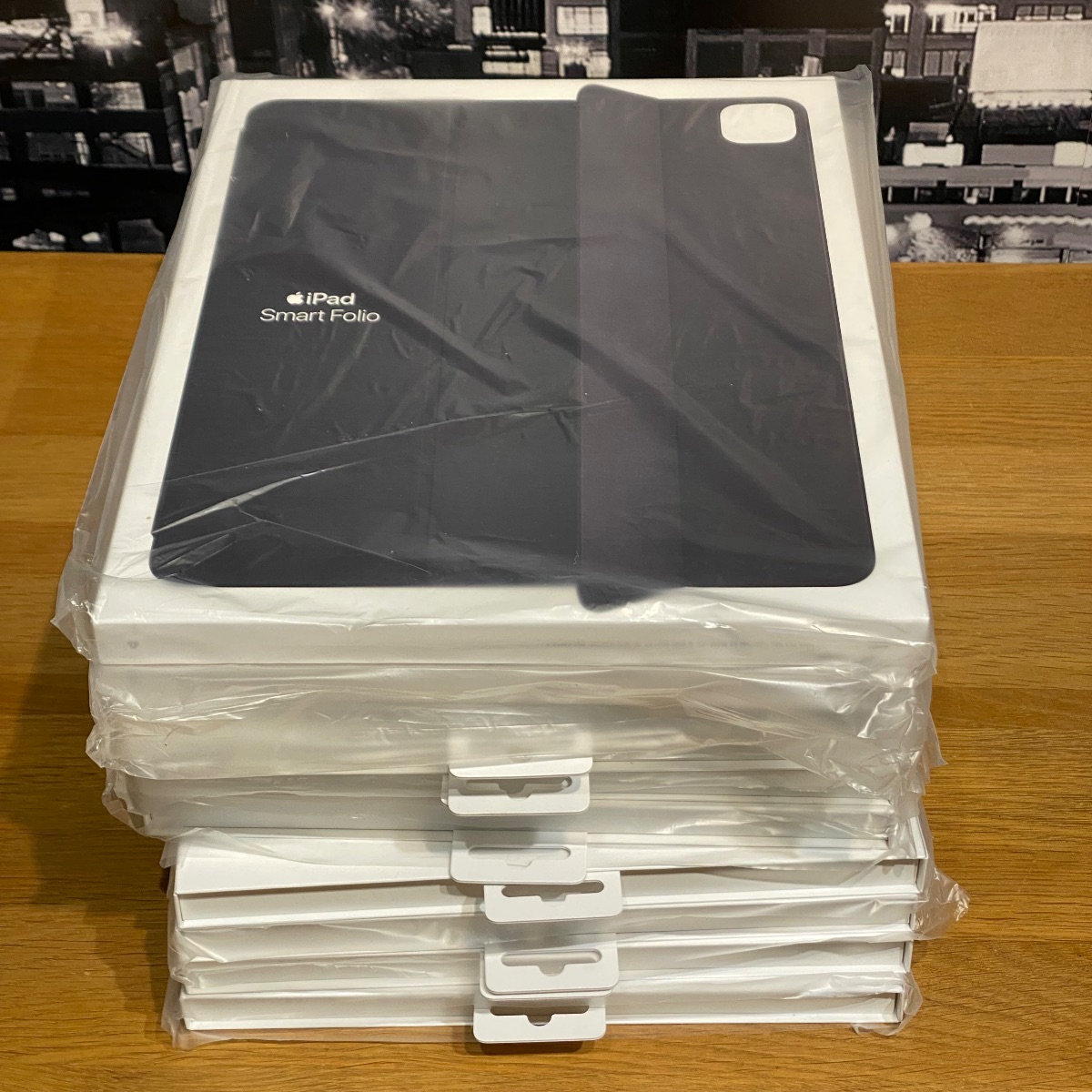 Apple iPad 12.9" Pro Smart Folio Case 6th 5th 4th Generation Black 100% Original MXT92FE/A 190199600942 (Brand New)