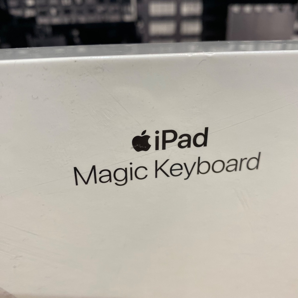 Apple iPad Pro Magic Keyboard 11 inch British English White 100% Original Sealed MJQJ3B/A 194252438725 (Brand New)