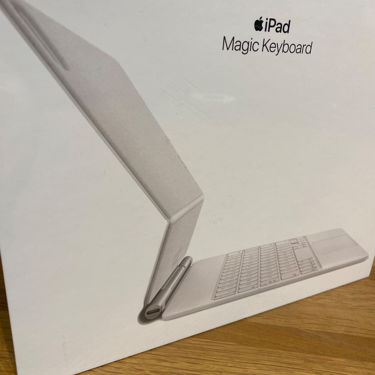 Apple Magic Keyboard iPad 11