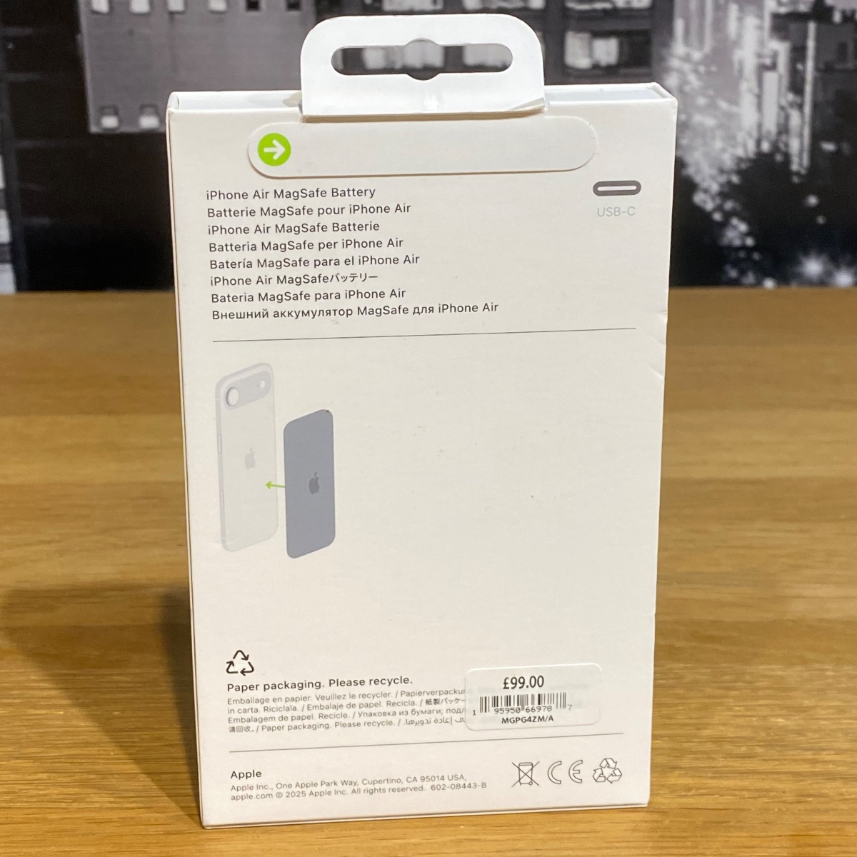 Apple iPhone Air MagSafe Battery Pack Wireless Charging White Original MGPG4ZM/A 195950669787