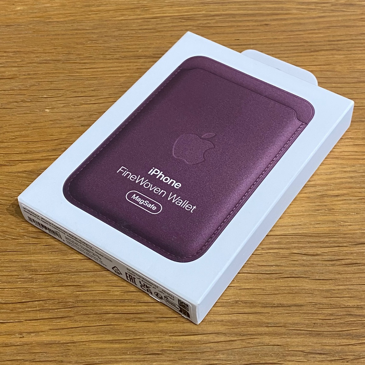 Apple iPhone FineWoven Mulberry Wallet MagSafe iPhone 15 14 13 12 Pro Mini Max MT253ZM/A 194253940418 (Brand New)
