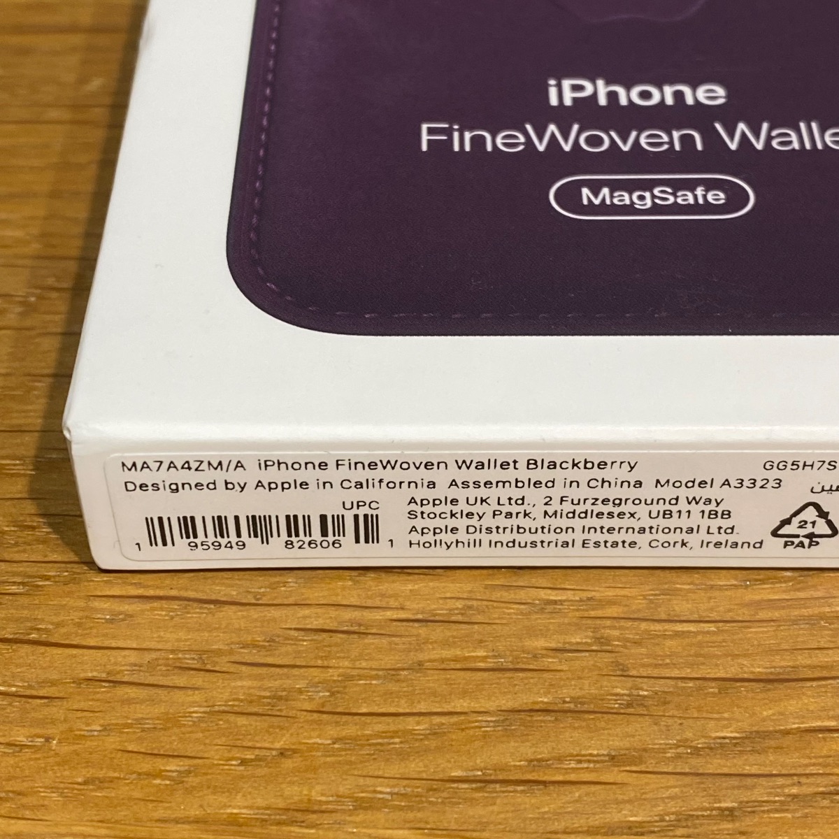 Apple iPhone FineWoven Wallet MagSafe Blackberry 16 15 14 13 12 Pro Max Plus MA7A4ZM/A 195949826061