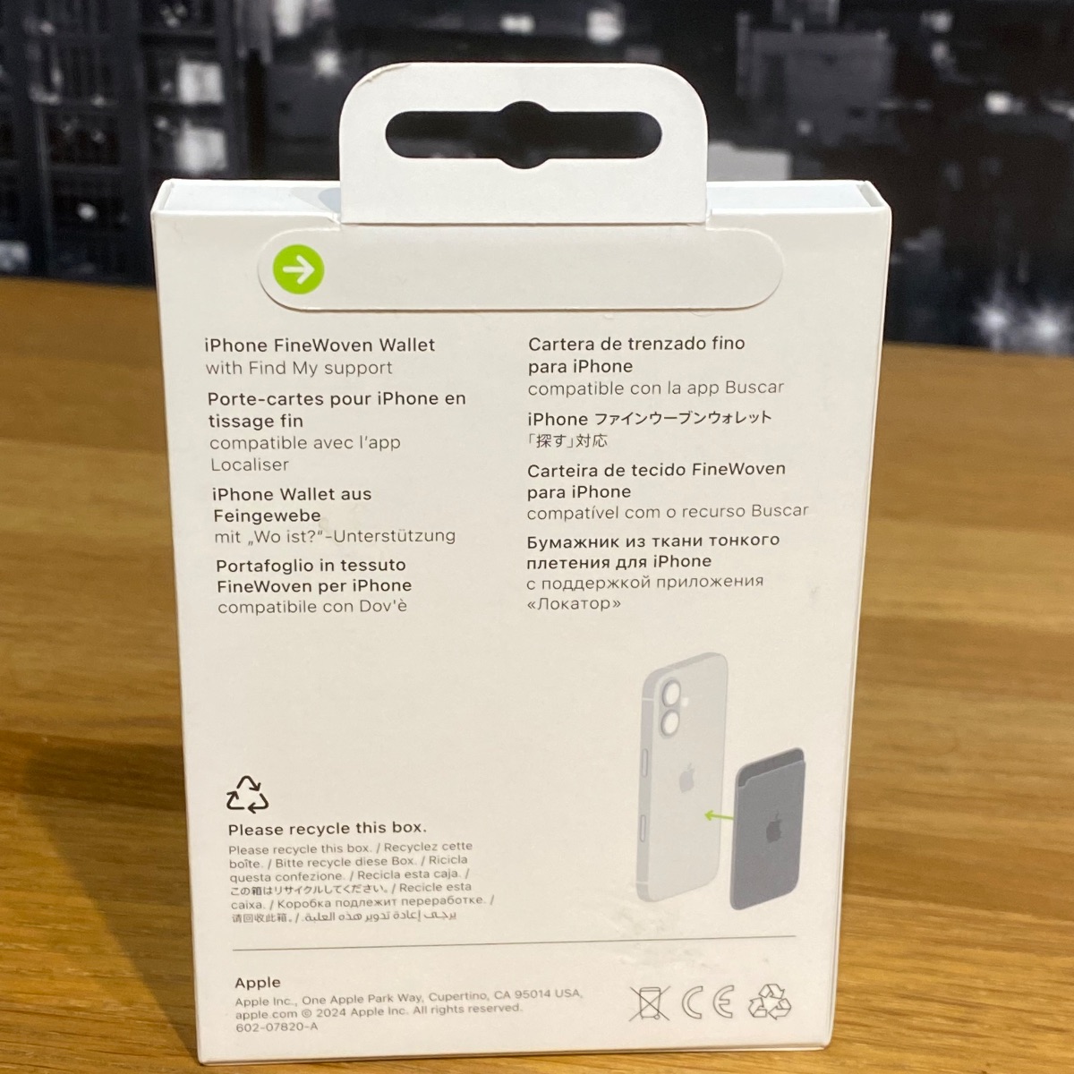 Apple iPhone FineWoven Wallet MagSafe Blackberry 16 15 14 13 12 Pro Max Plus MA7A4ZM/A 195949826061