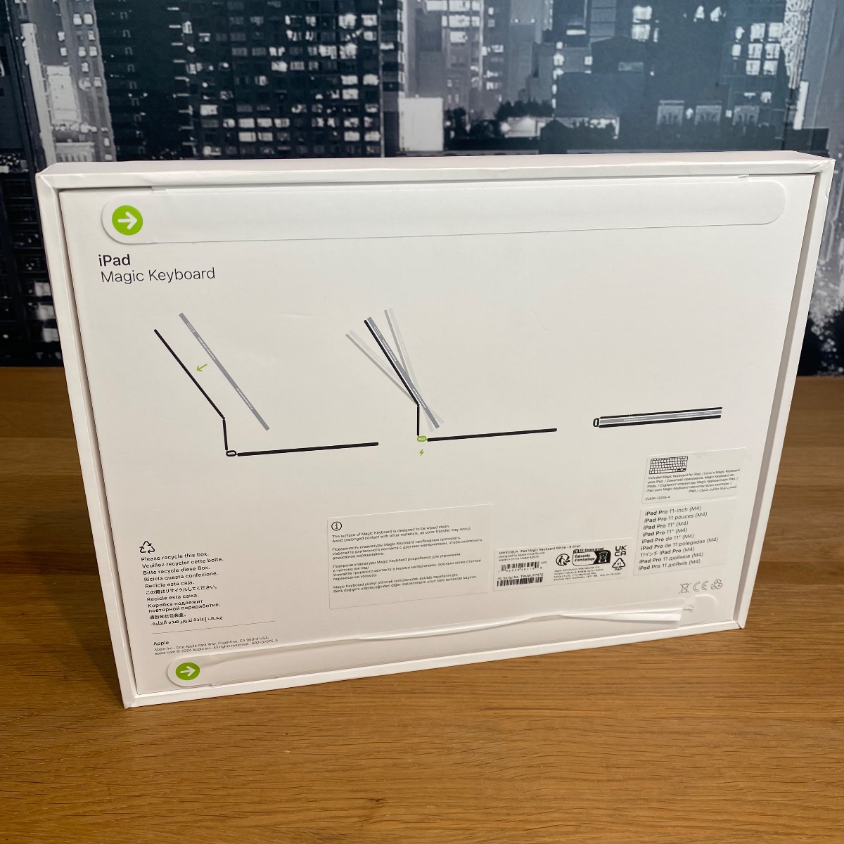 Apple Magic Keyboard iPad Pro 11