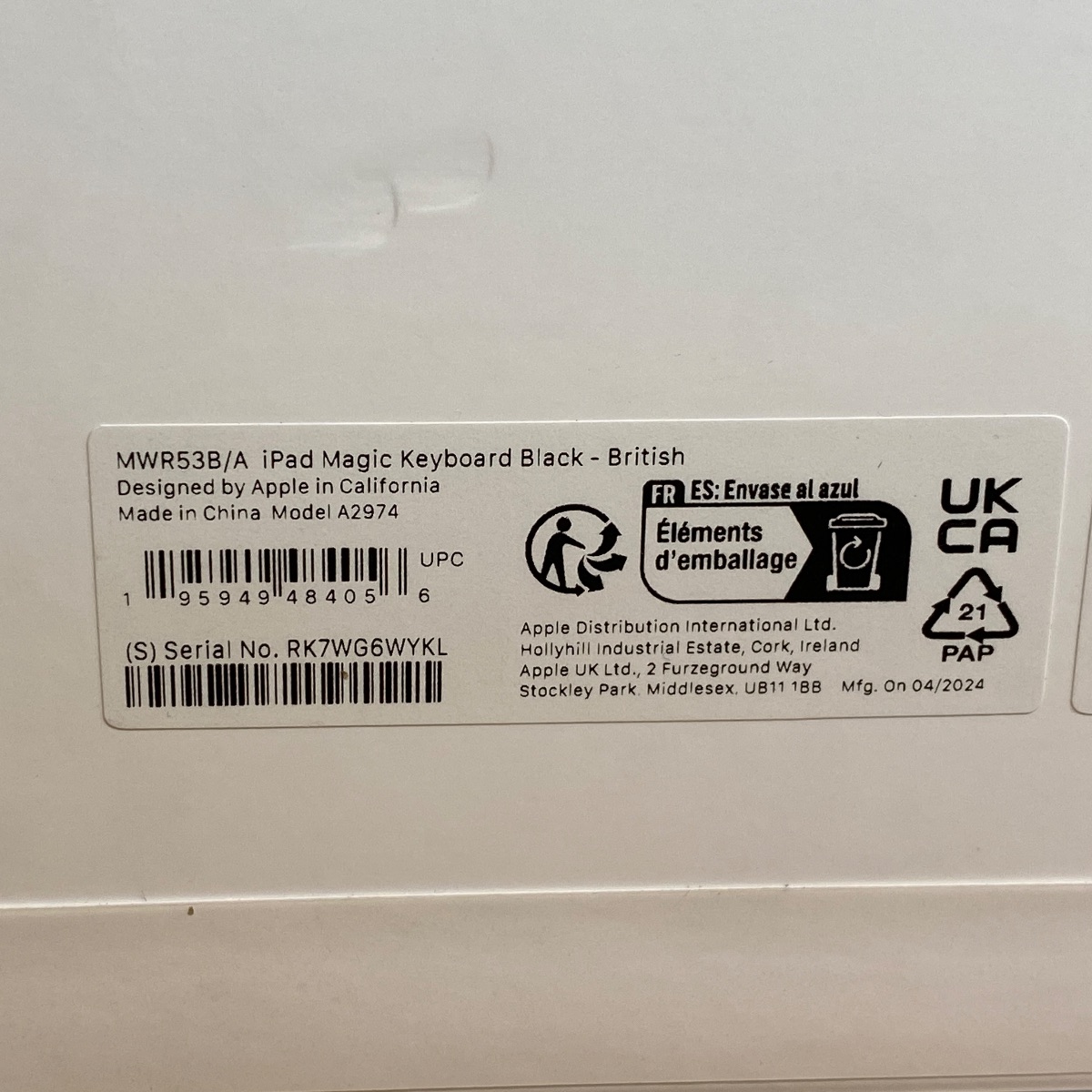 Apple Magic Keyboard iPad Pro 13" M4 British English Black Sealed 100% Original MWR53B/A 195949484056 (Brand New) Apple Magic Keyboard iPad Pro 13" M4 British English Black Sealed 100% Original MWR53B/A 195949484056 (Brand New)