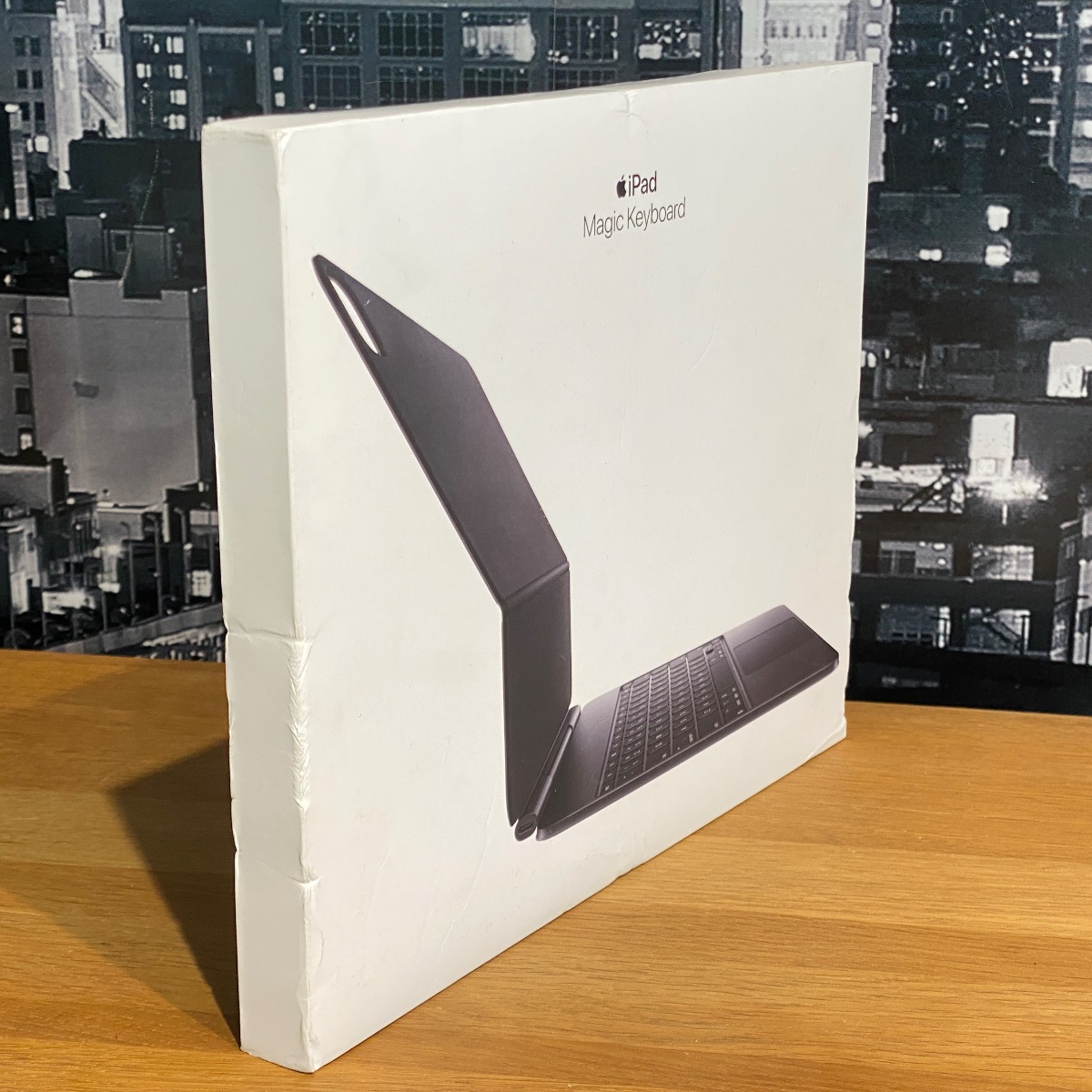 Apple Magic Keyboard iPad Pro 13" M4 British English Black Sealed 100% Original MWR53B/A 195949484056 (Brand New) Apple Magic Keyboard iPad Pro 13" M4 British English Black Sealed 100% Original MWR53B/A 195949484056 (Brand New)