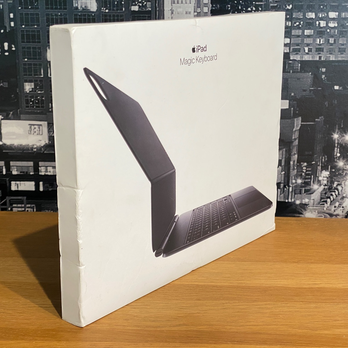 Apple Magic Keyboard iPad Pro 13" M4 British English Black Sealed 100% Original MWR53B/A 195949484056 (Brand New) Apple Magic Keyboard iPad Pro 13" M4 British English Black Sealed 100% Original MWR53B/A 195949484056 (Brand New)