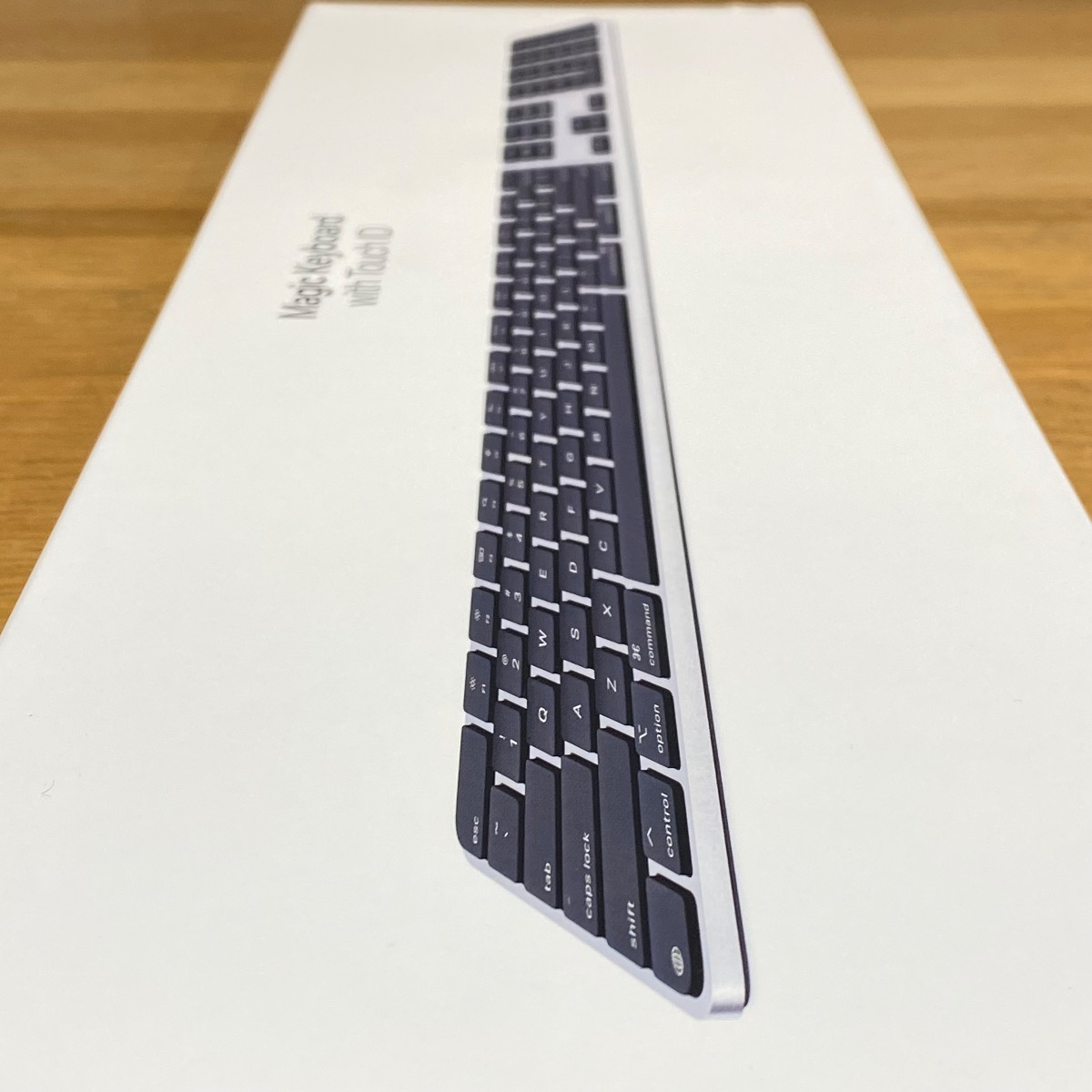 Apple Magic Keyboard Touch ID with Numeric Keypad USB-C UK British