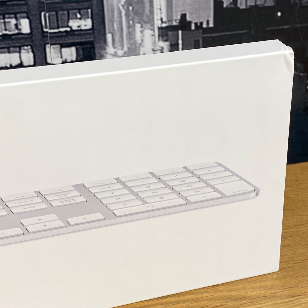 Apple Magic Keyboard Touch ID Numeric Keypad (USB-C) British