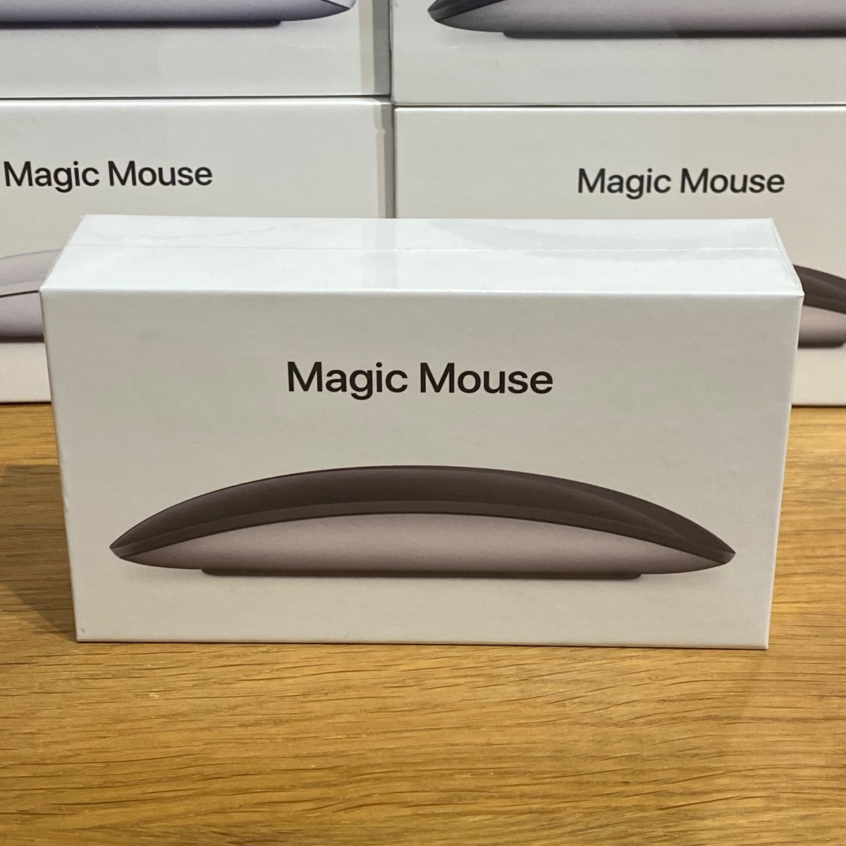 Apple Magic Mouse White Black Multi Touch Surface Latest Model 100% Original MMMQ3ZA 0194252917909 (Brand New)