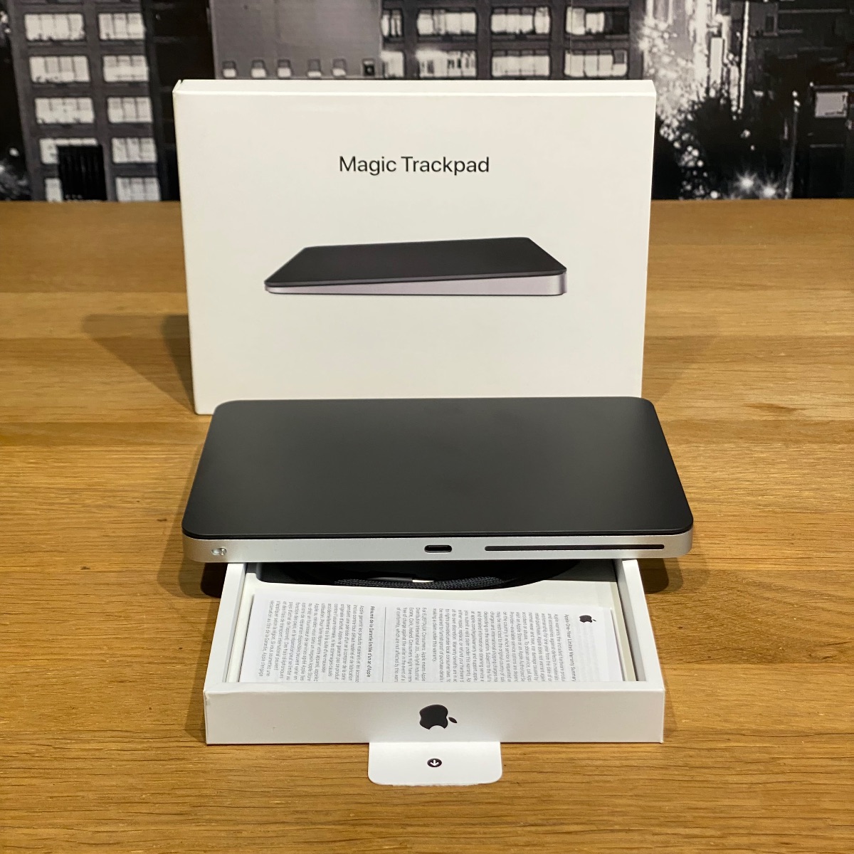 Apple magic trackpad ４ USB-C 最新モデル 純正 Apple magic trackpad 4 usb-C 最新モデル 純正 Magic Trackpad