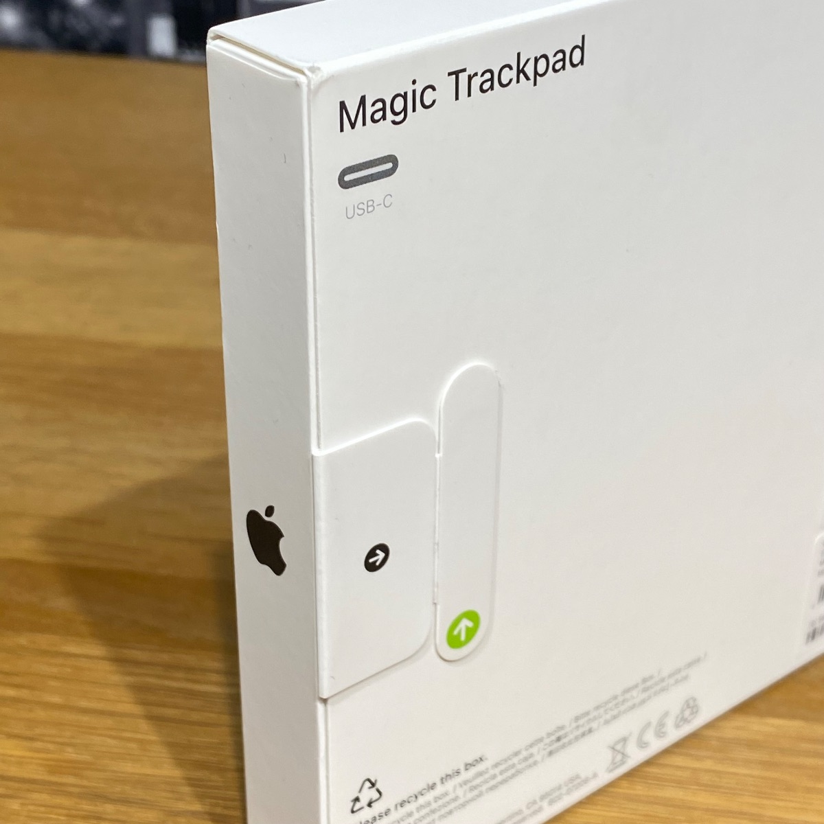 【最新】Apple Magic Trackpad （A3120）ホワイト Apple Magic TrackPad White Multi-Touch Surface (USB-C) 2024