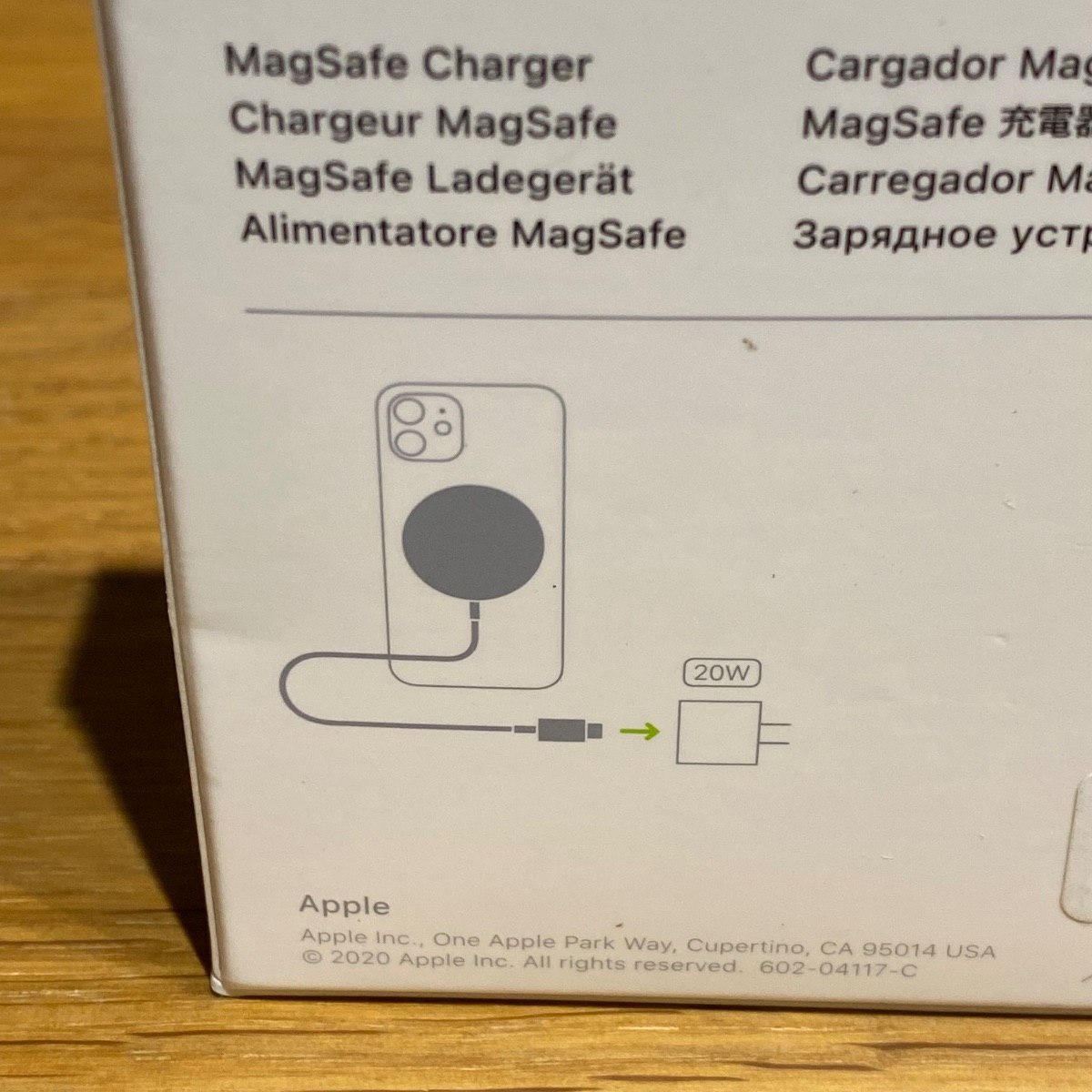 Apple MagSafe Wireless Charger 15W iPhone 15 14 13 12 Pro A2140 Original MHXH3ZM/A 0194252192467 (Brand New)