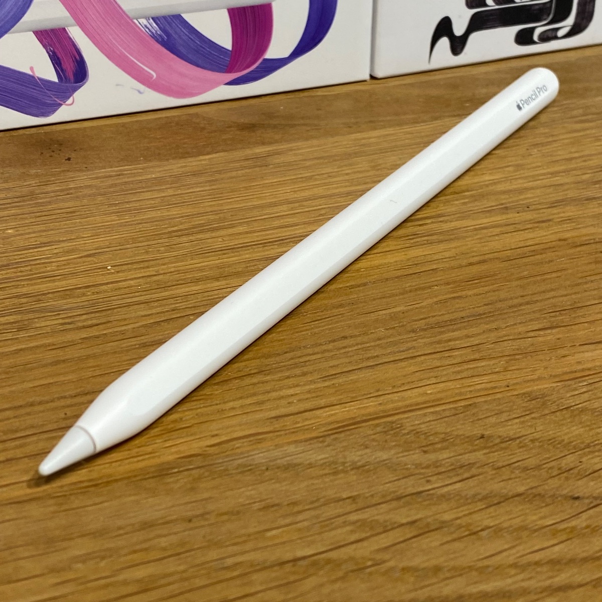 Apple Pencil Pro iPad 11