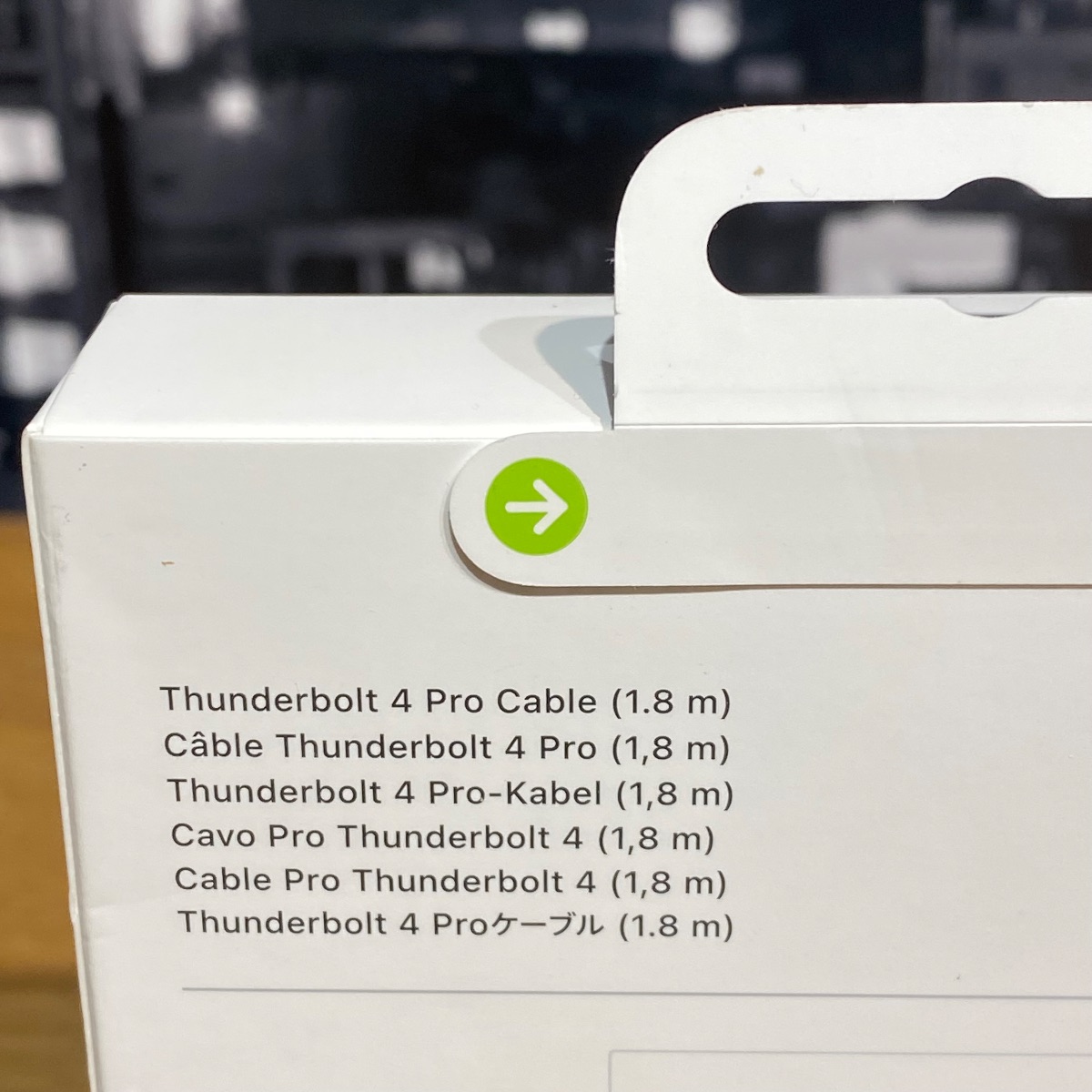 Apple Thunderbolt 4 Pro 1 8m Cable USB-C iPad MacBook iMac Original Sealed MW5J3ZMA 195949590320