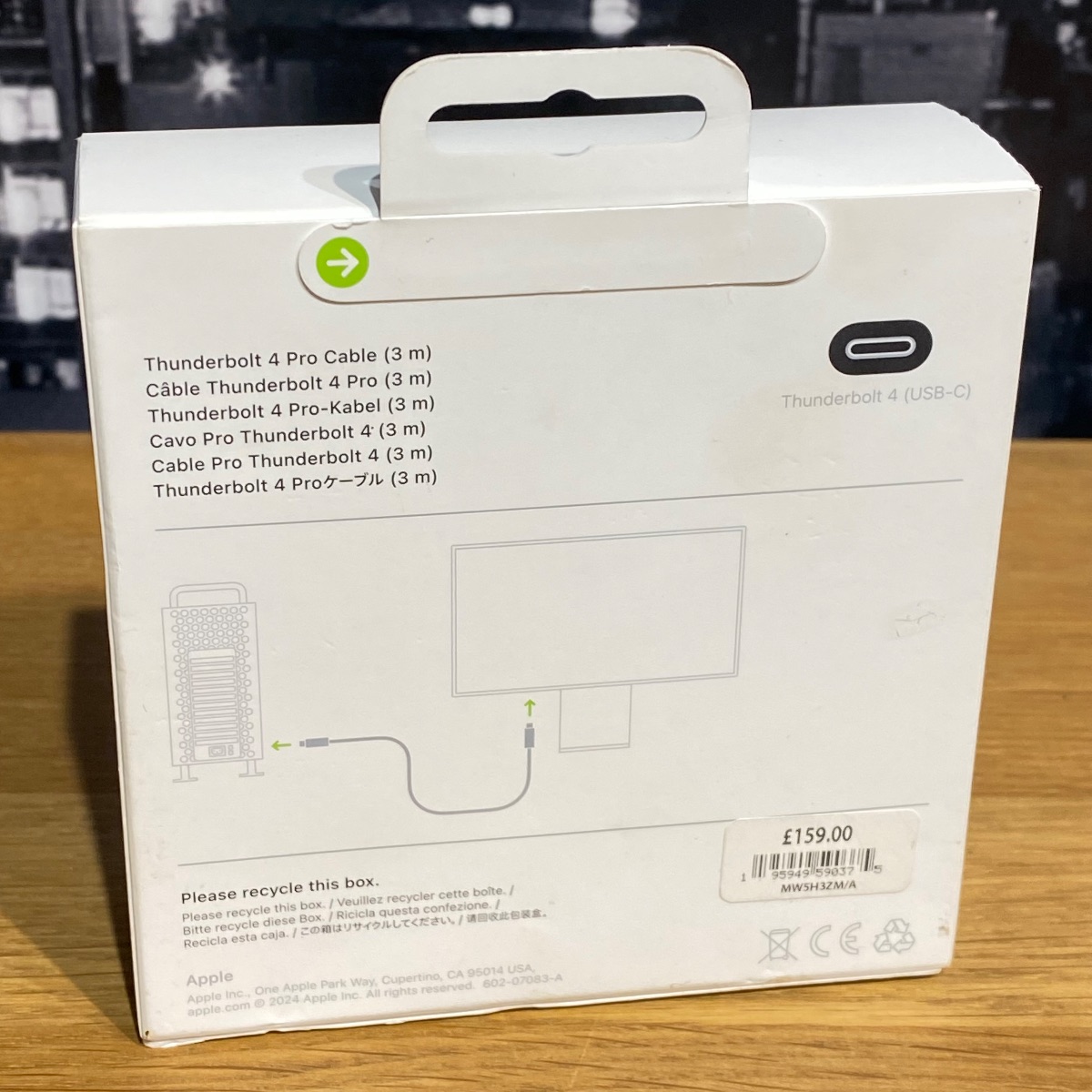 Apple Thunderbolt 4 Pro 3m Cable USB-C MacBook iPad iMac iPhone Original MW5H4ZMA 195949590375