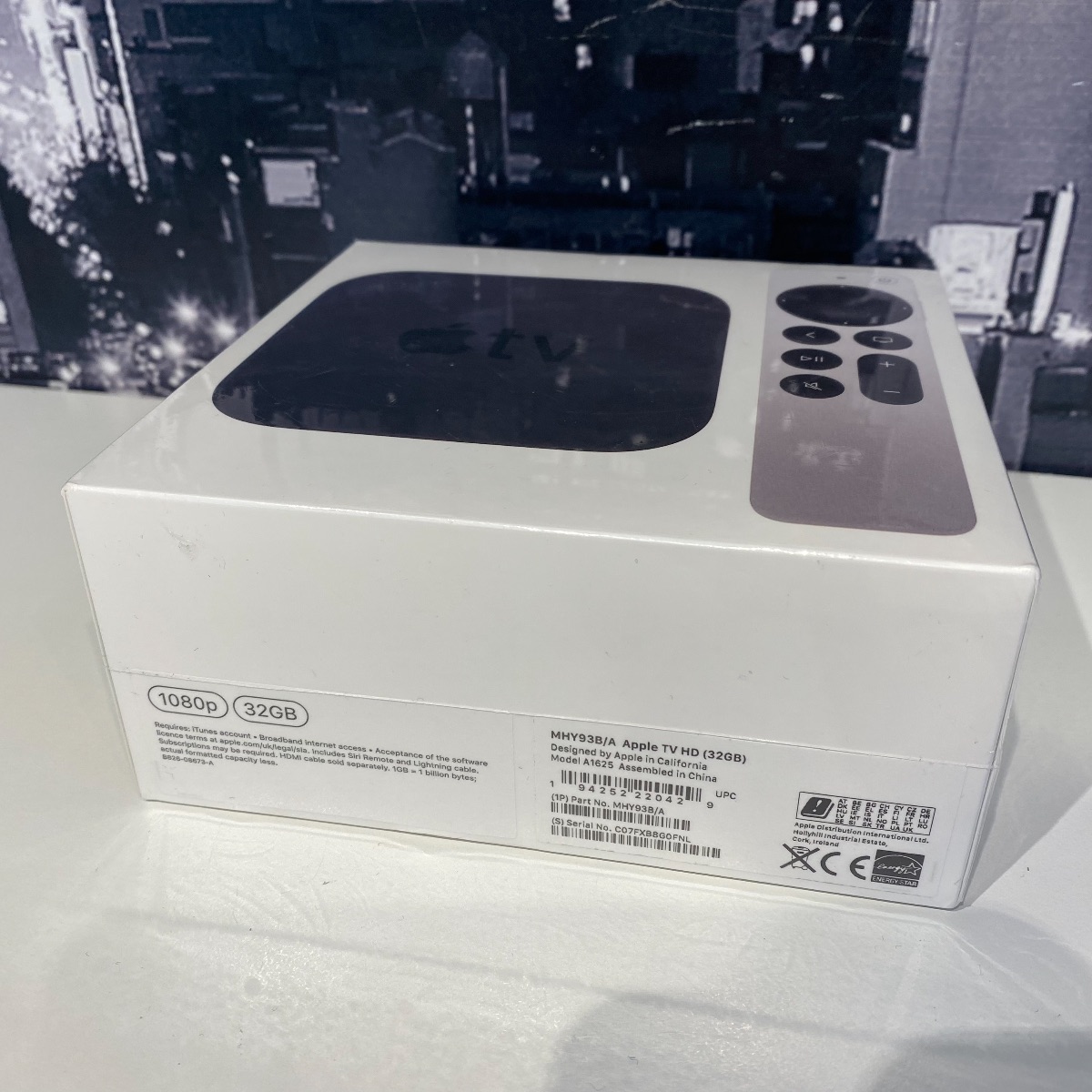 Apple TV HD 32GB with White Remote Smart TV ITunes Siri 100% Genuine Sealed 2021 MHY93B/A 194252220429 (Brand New & Sealed)