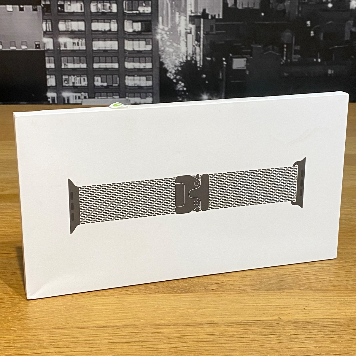 Apple Watch Strap 49mm Black Titanium Milanese Loop L Large Original MGHU4ZM/A 195950659535