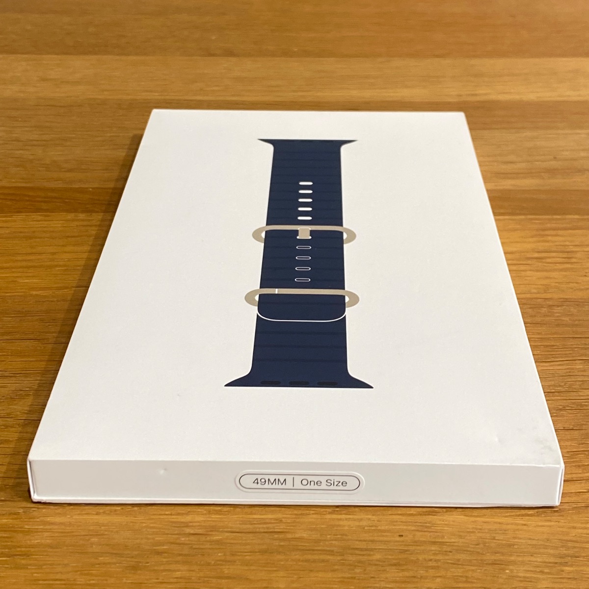 Apple Watch Strap 49mm Ocean Blue Band One Size Titanium Buckle Original Boxed MT633ZM/A 194253951315 (Brand New)