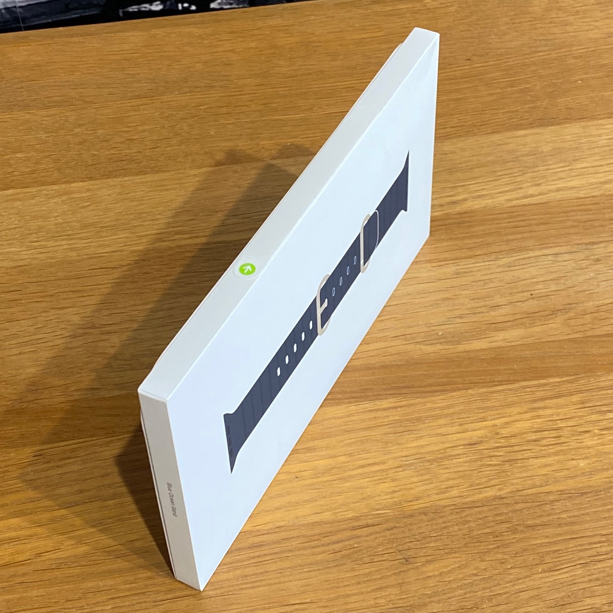 Apple Watch Strap 49mm Ocean Blue Band One Size Titanium Buckle Original Boxed MT633ZM/A 194253951315 (Brand New)