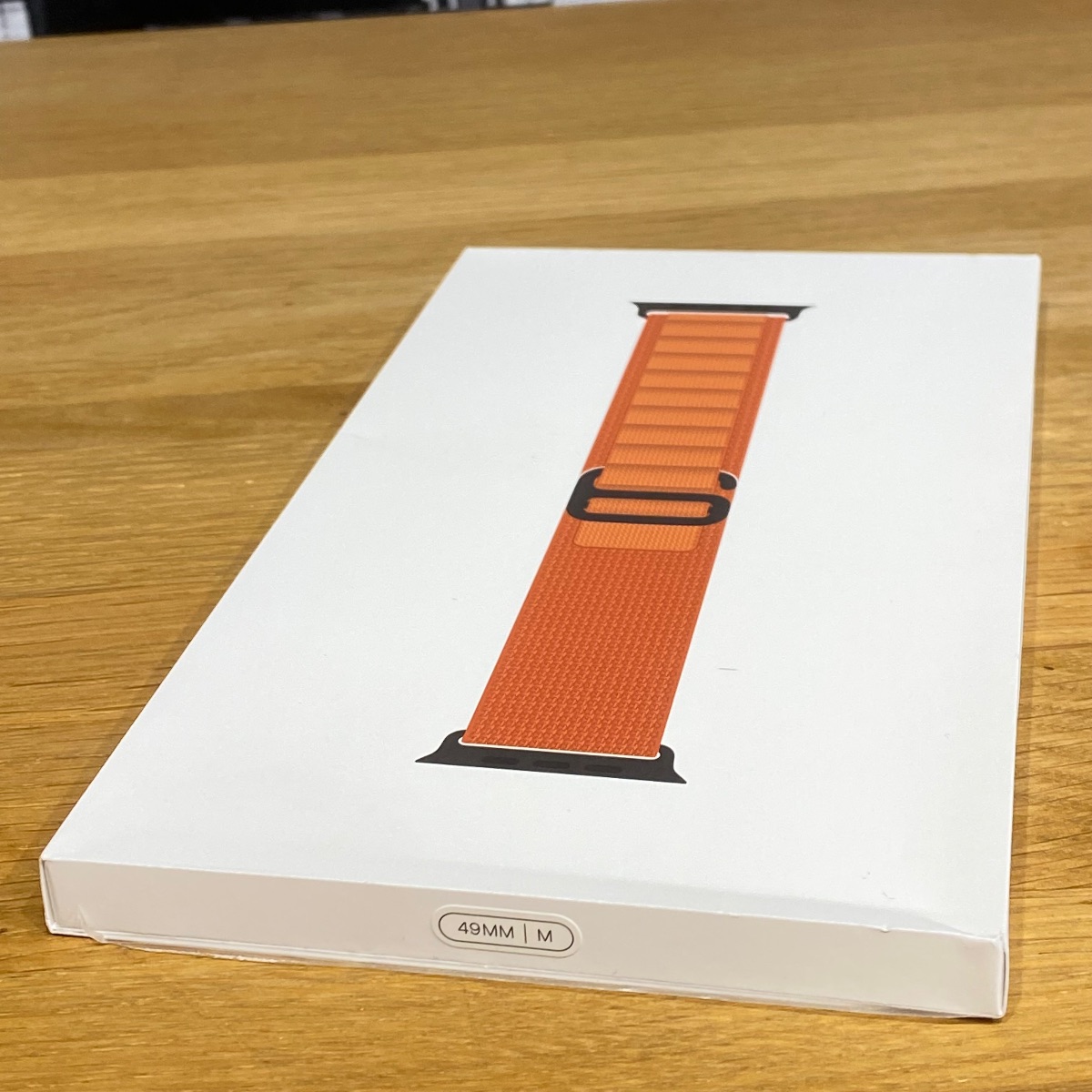 Apple Watch Strap 49mm Terracotta Alpine Loop Black Titanium Finish Medium MG9E4ZM/A 195950649338