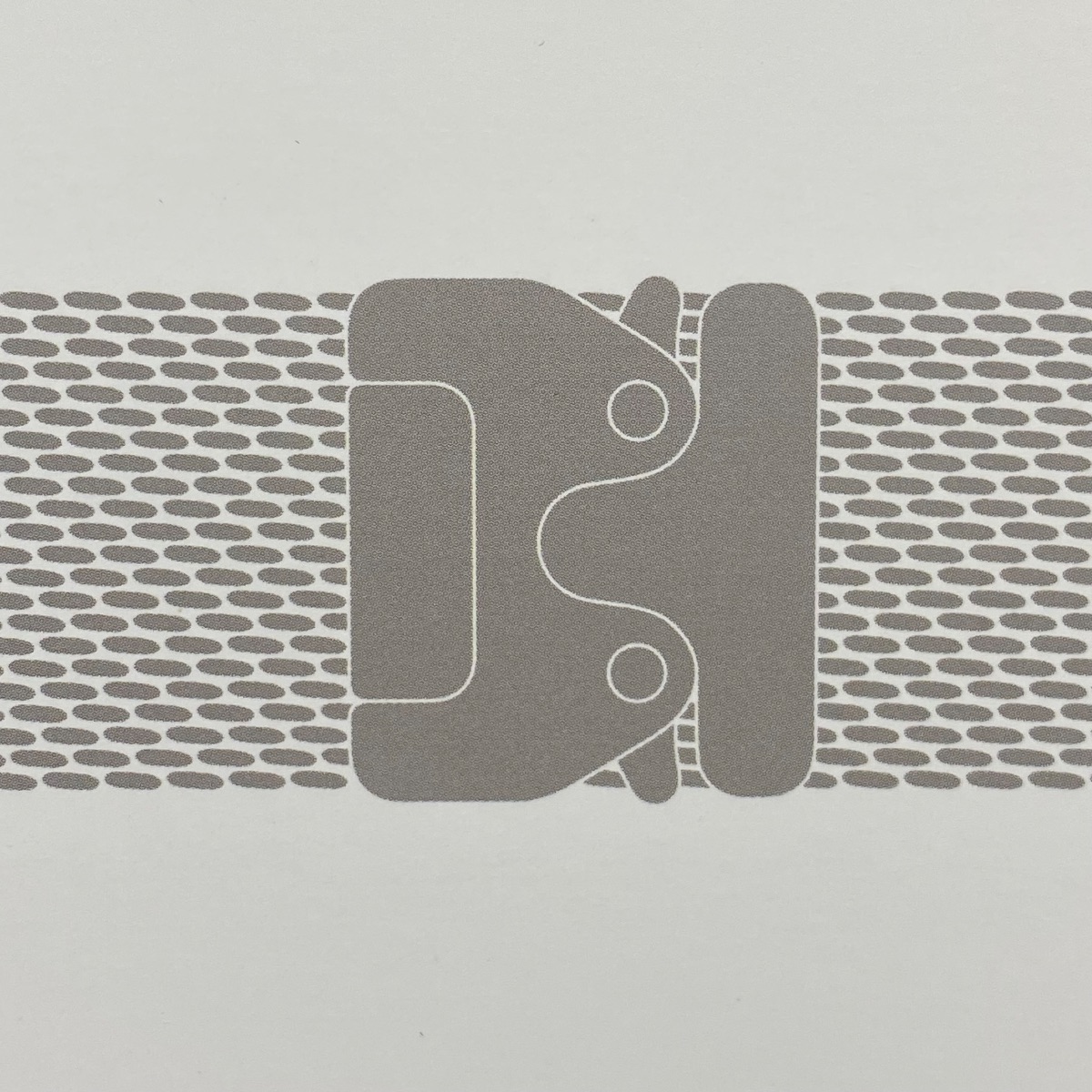 Apple Watch Ultra Strap 49mm Natural Titanium Milanese Loop L Large Original MGHQ4ZM/A 195950659443 Apple Watch Ultra Strap 49mm Natural Titanium Milanese Loop L Large Original MGHQ4ZM/A 195950659443