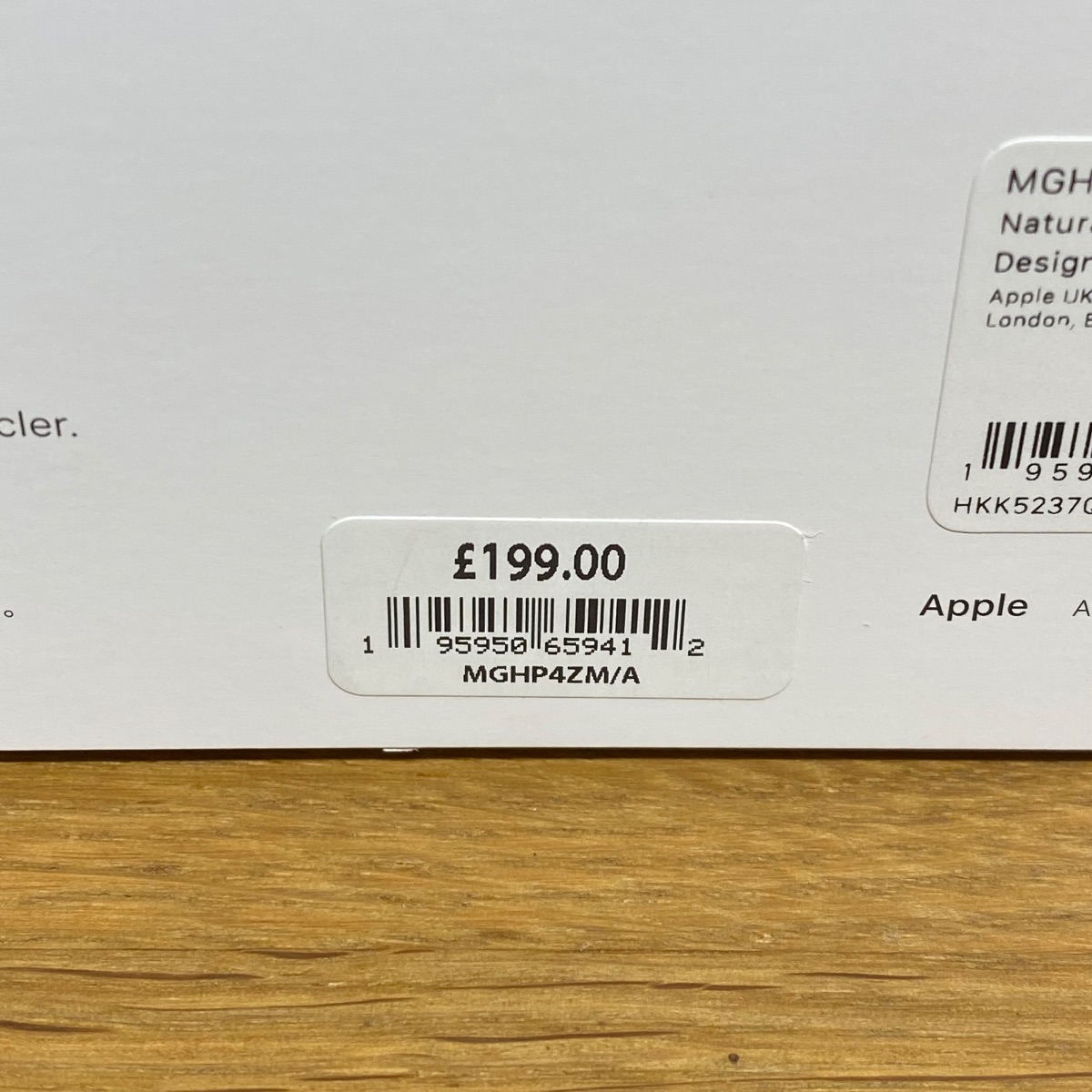Apple Watch Ultra Strap 49mm Natural Titanium Milanese Loop M Medium Original mghp4zm/a 195950659412 Apple Watch Ultra Strap 49mm Natural Titanium Milanese Loop M Medium Original mghp4zm/a 195950659412