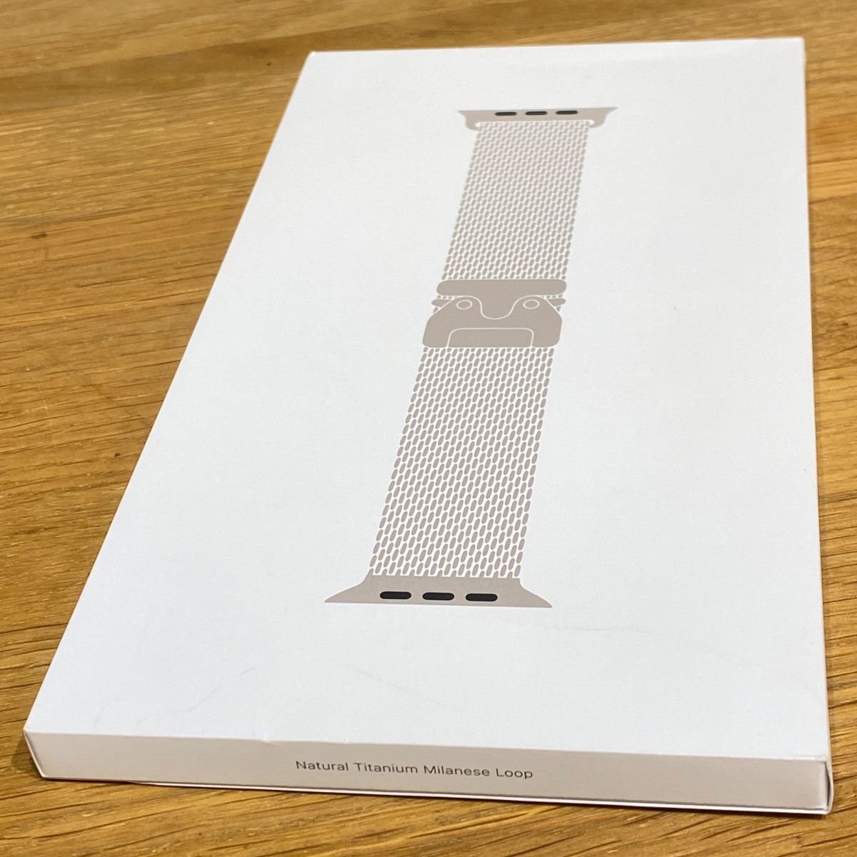 Apple Watch Ultra Strap 49mm Natural Titanium Milanese Loop M Medium Original mghp4zm/a 195950659412 Apple Watch Ultra Strap 49mm Natural Titanium Milanese Loop M Medium Original mghp4zm/a 195950659412