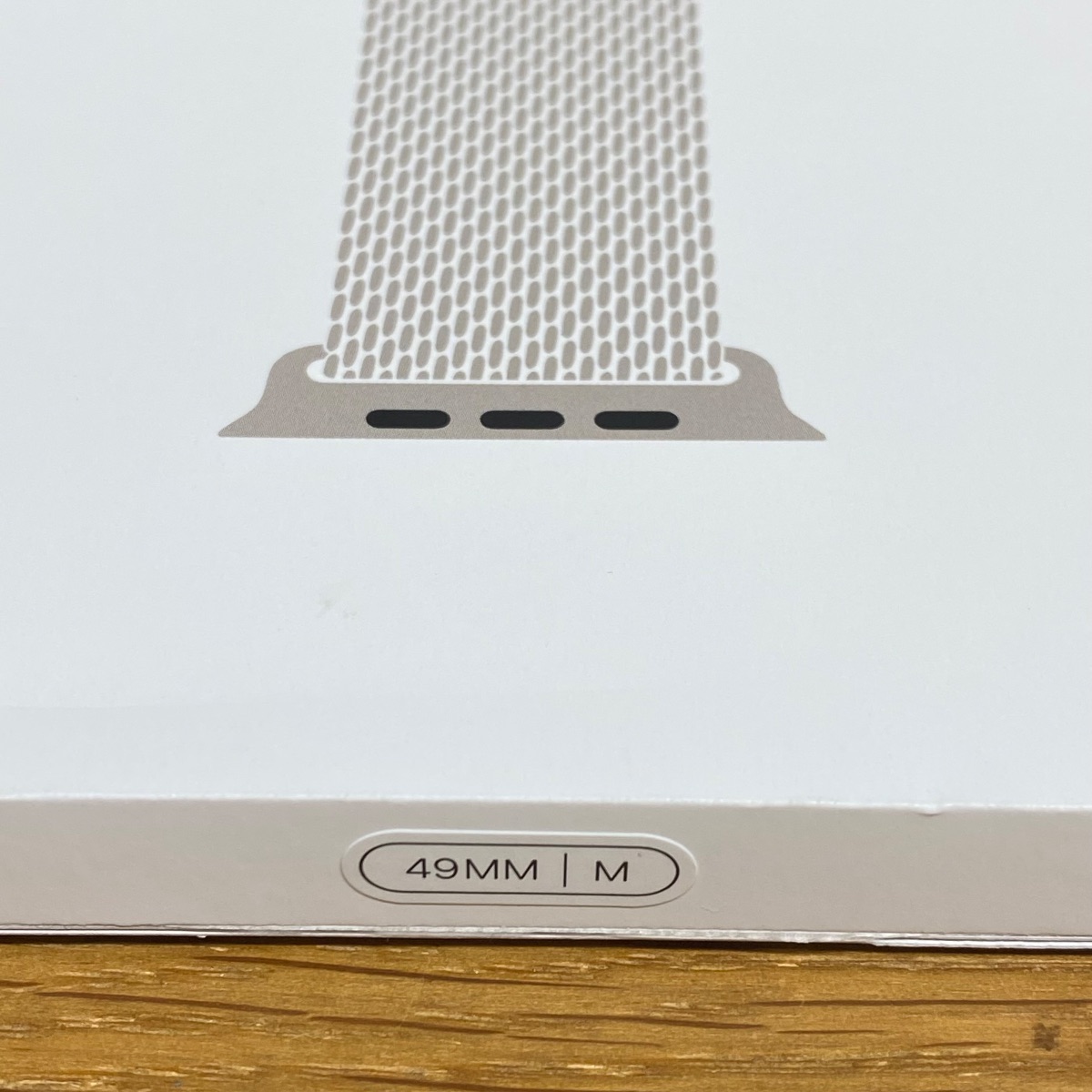 Apple Watch Ultra Strap 49mm Natural Titanium Milanese Loop M Medium Original mghp4zm/a 195950659412 Apple Watch Ultra Strap 49mm Natural Titanium Milanese Loop M Medium Original mghp4zm/a 195950659412