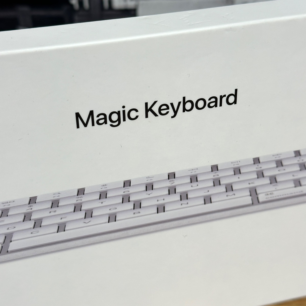 Apple Wireless Magic Keyboard UK British English QWERTY A1644 100% Original MK2A3BA 0194252543191 (Brand New) Apple Wireless Magic Keyboard UK British English QWERTY A1644 100% Original MK2A3BA 0194252543191 (Brand New)