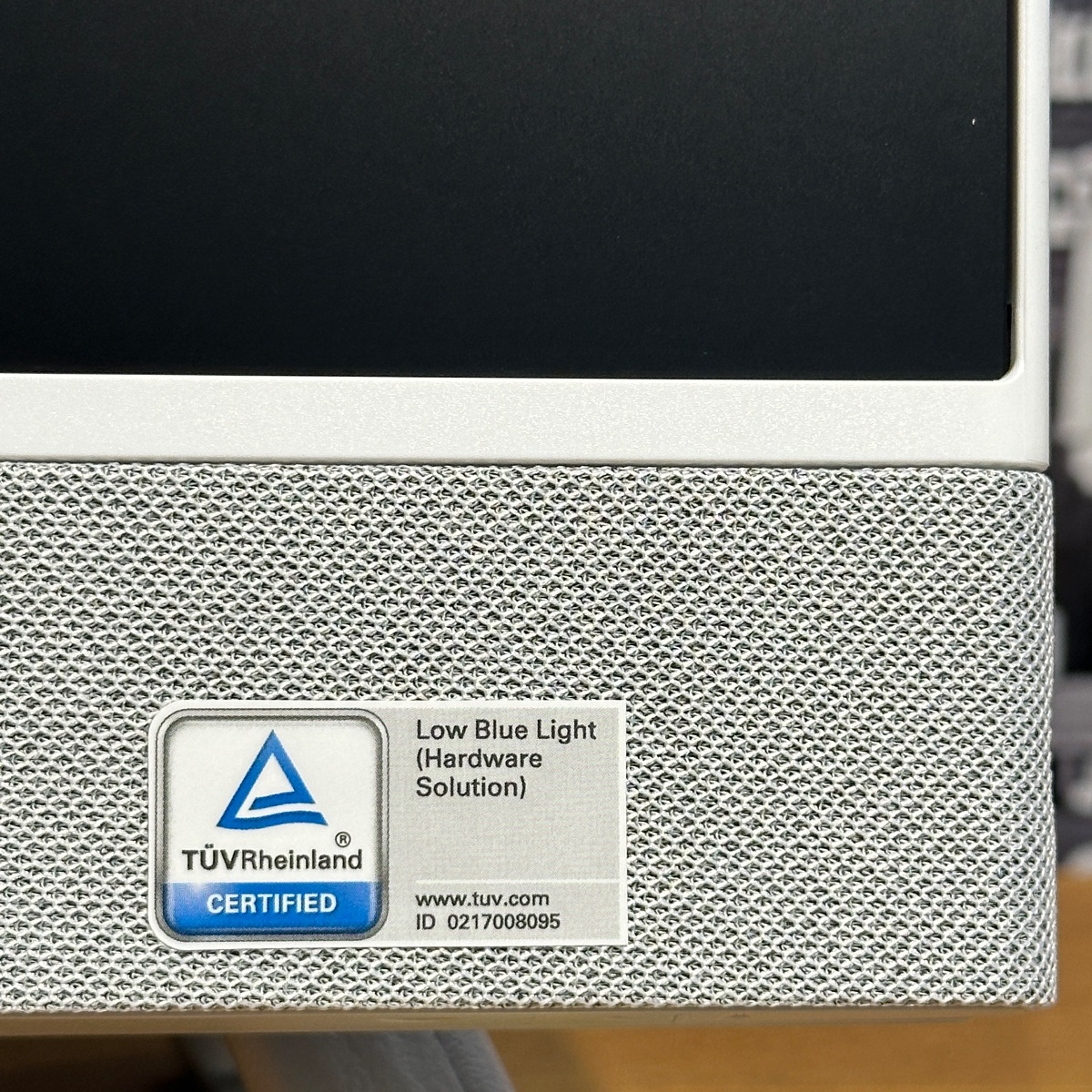 Dell Inspiron All in One AIO 24 Computer i5 8GB 512GB SSD Windows 11 Webcam WiFi DELL INSPIRON 24  (Brand New)