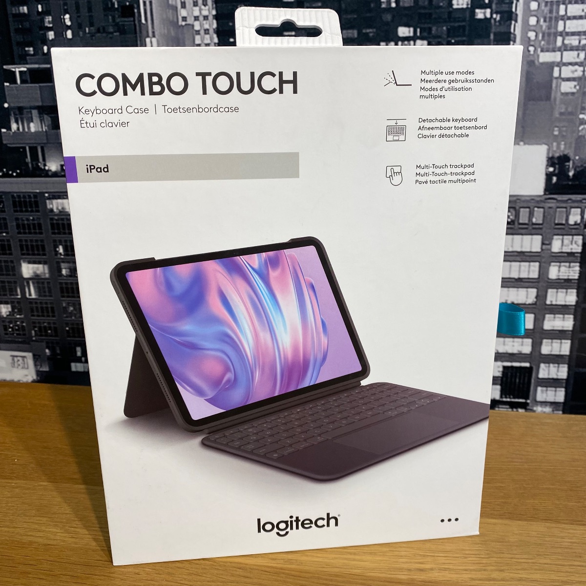 Logitech Combo Touch Keyboard Case Apple iPad Pro 11