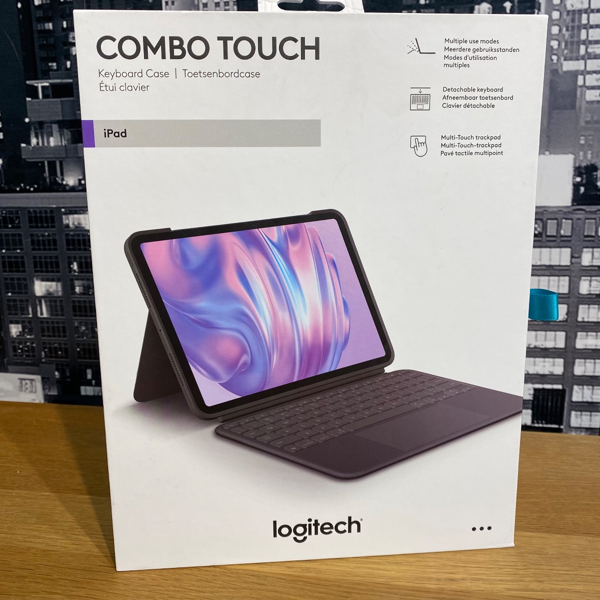 Logitech Combo Touch Keyboard Case Apple iPad Pro 11