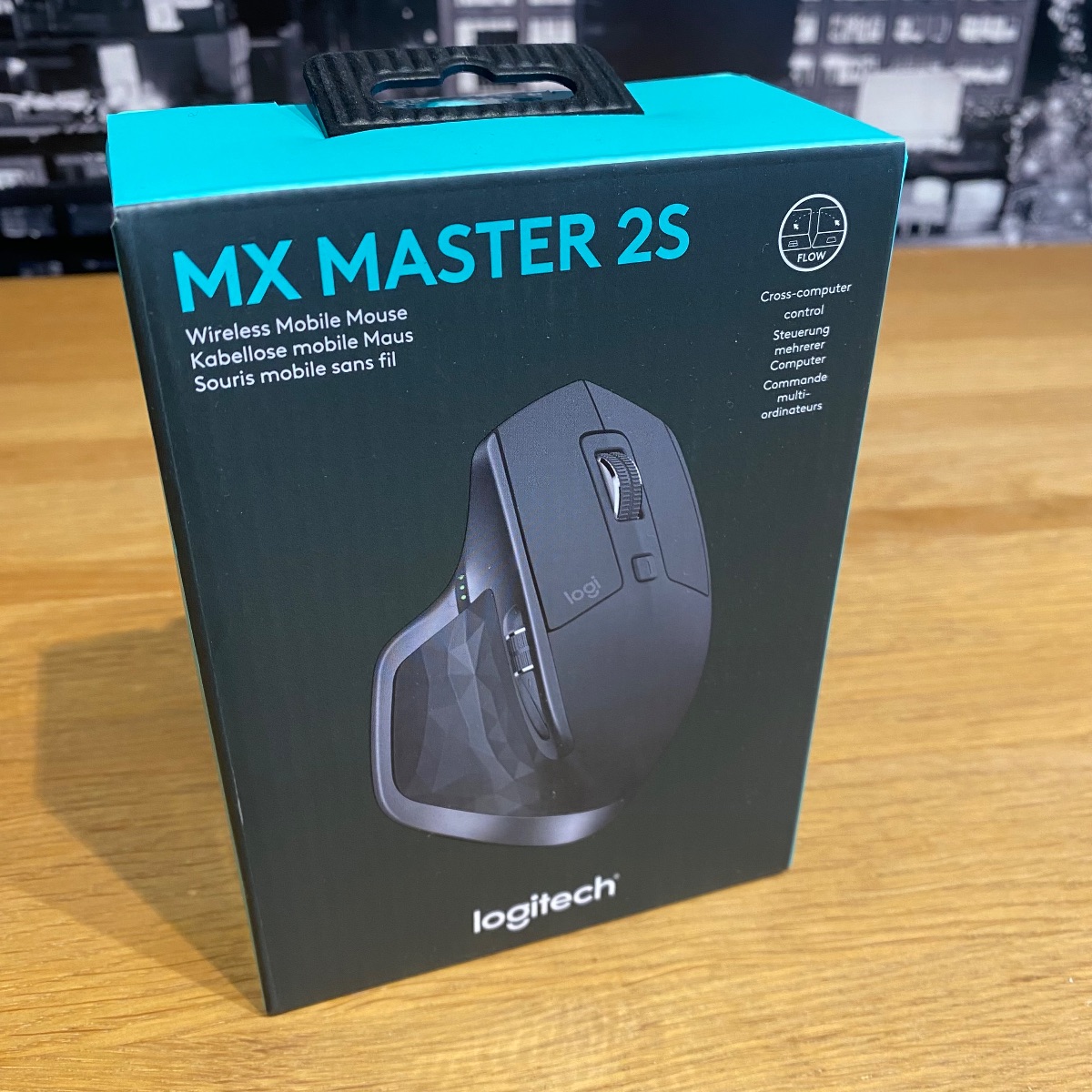 Logitech MX Master 2S Wireless Standard Mouse 910005966 5099206092150 (Brand New)