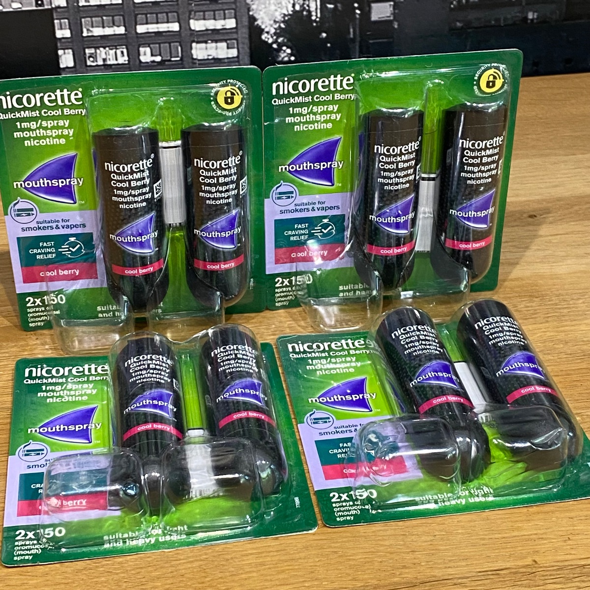 Nicorette Quickmist Cool Berry Duo Mouthspray Nicotine Sprays (8 x Bottles)