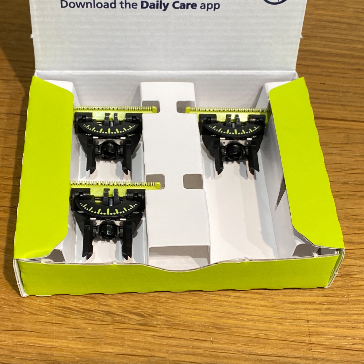 ???? Philips OneBlade 360 3 x Replacement Blades Pack Shaver Trimmer 100% Origin ONEBLADE 360  (Brand New)