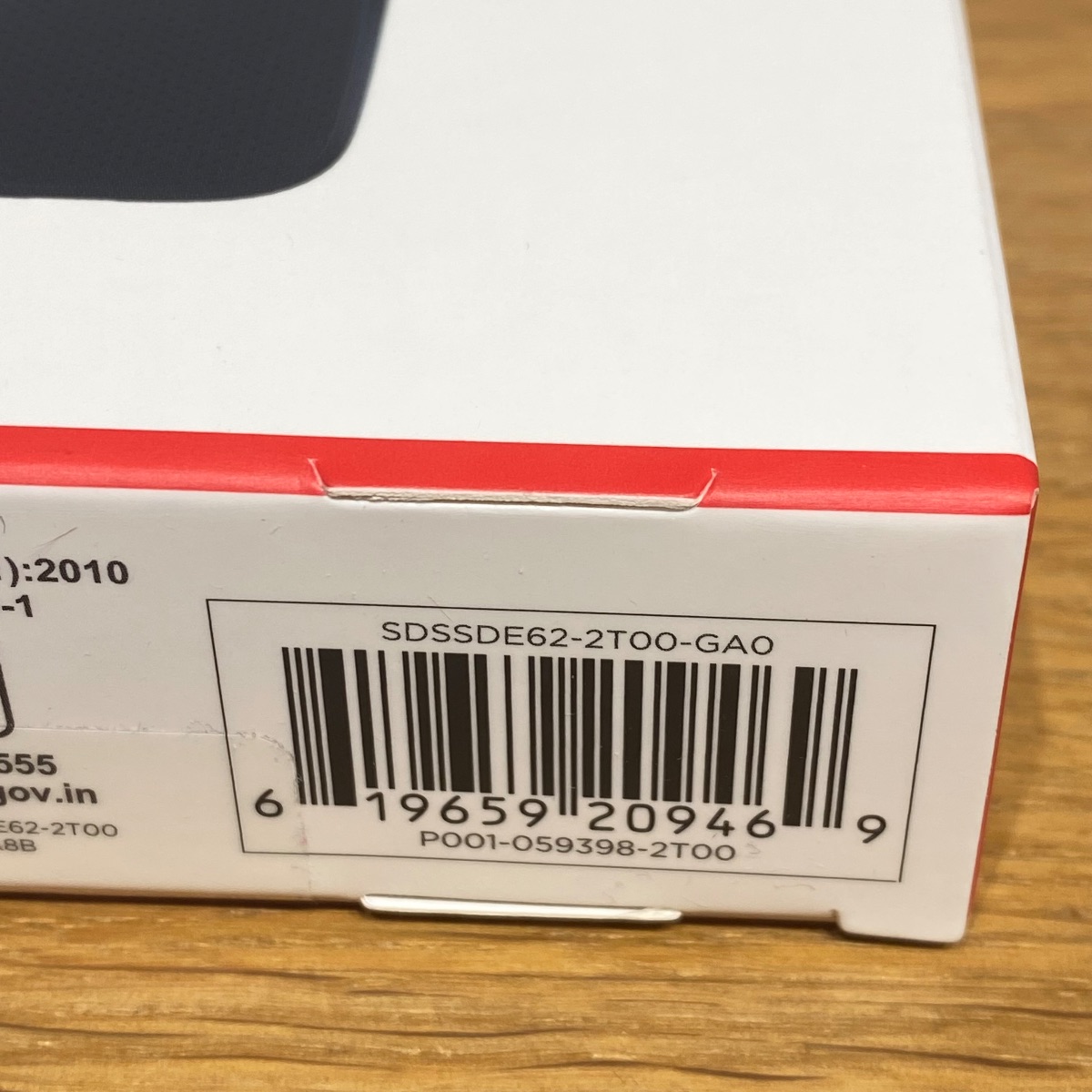 SanDisk Extreme® Portable SSD 2TB USB-C 3.2 iPhone iPad MacBook 100% Original HRQ12ZM/A 619659209469 SanDisk Extreme® Portable SSD 2TB USB-C 3.2 iPhone iPad MacBook 100% Original HRQ12ZM/A 619659209469