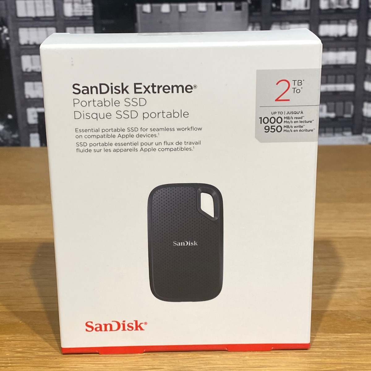 SanDisk Extreme® Portable SSD 2TB USB-C 3.2 iPhone iPad MacBook 100% Original HRQ12ZM/A 619659209469 SanDisk Extreme® Portable SSD 2TB USB-C 3.2 iPhone iPad MacBook 100% Original HRQ12ZM/A 619659209469