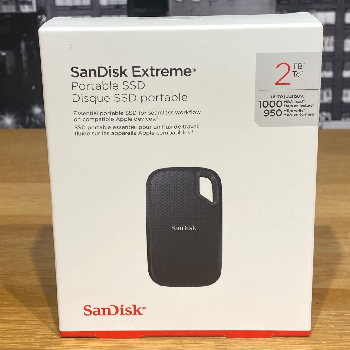 SanDisk Extreme® Portable SSD 2TB USB-C 3.2 iPhone iPad MacBook 100% Original HRQ12ZM/A 619659209469 SanDisk Extreme® Portable SSD 2TB USB-C 3.2 iPhone iPad MacBook 100% Original HRQ12ZM/A 619659209469